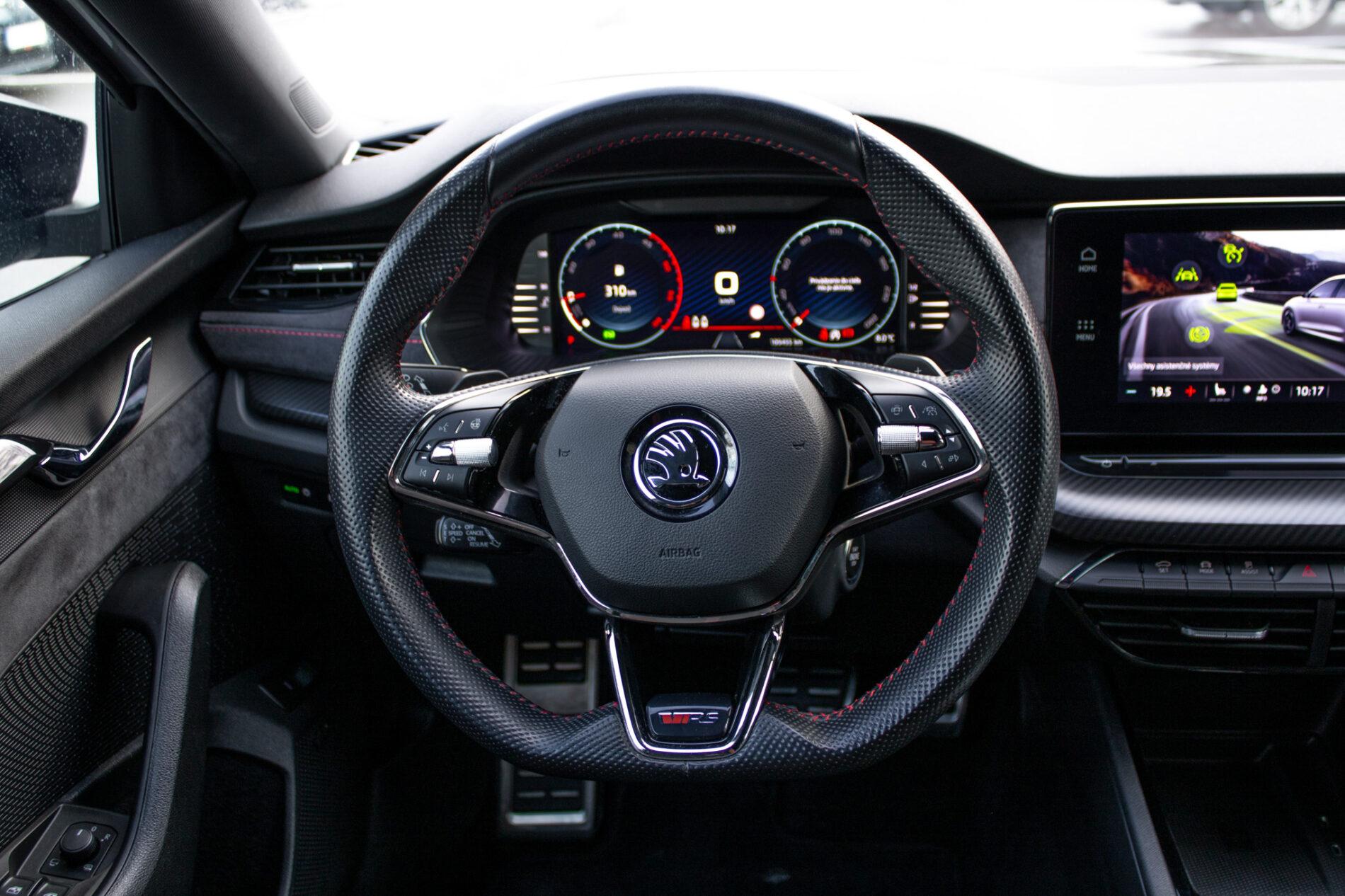 2021 Skoda Octavia RS, šedá, 105 455 km