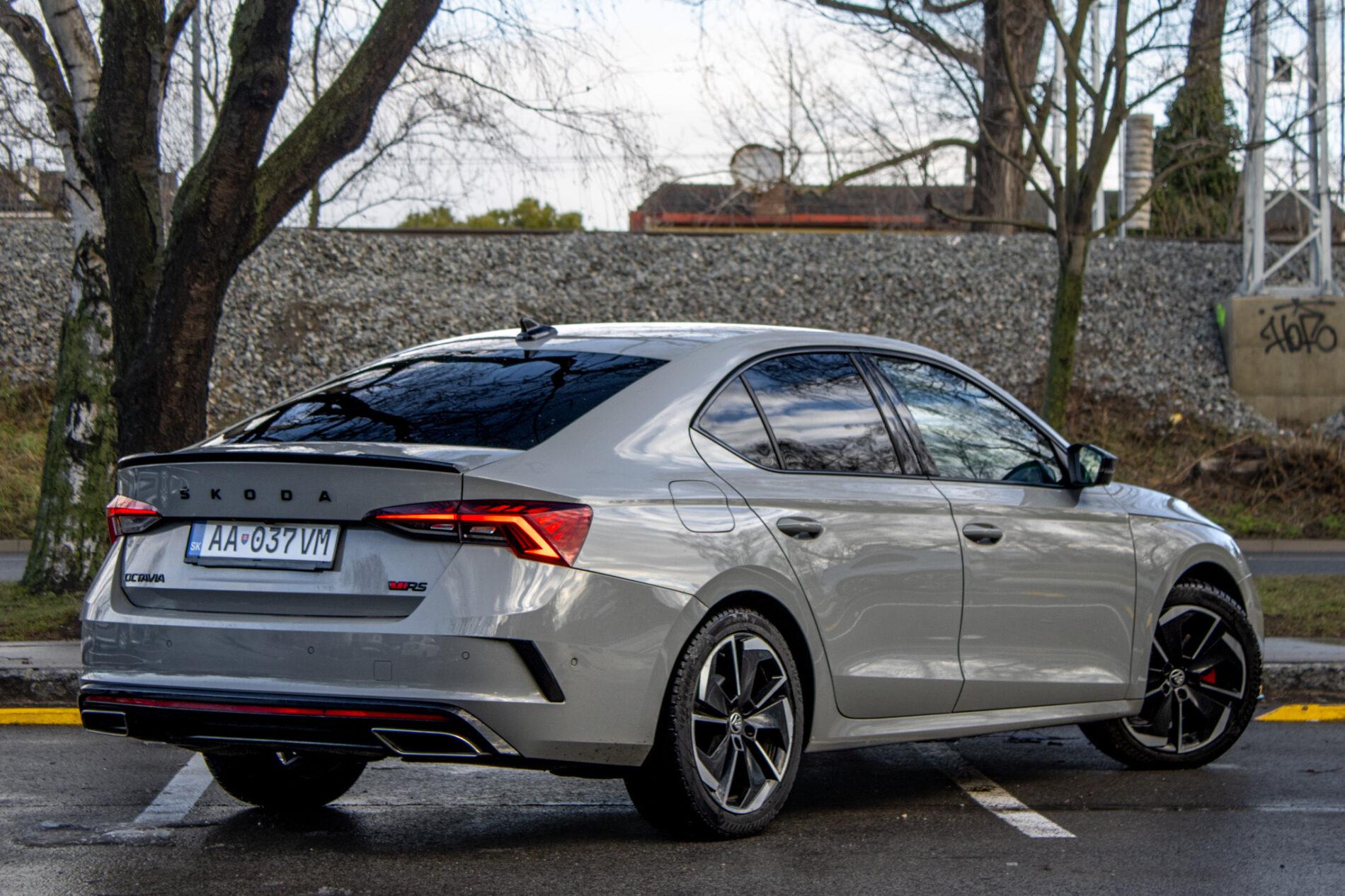 2021 Skoda Octavia RS, šedá, 105 455 km
