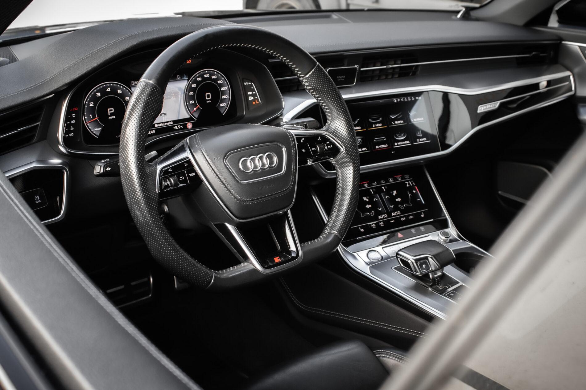 2018 AUDI A6, černá sedan, 239 850 km