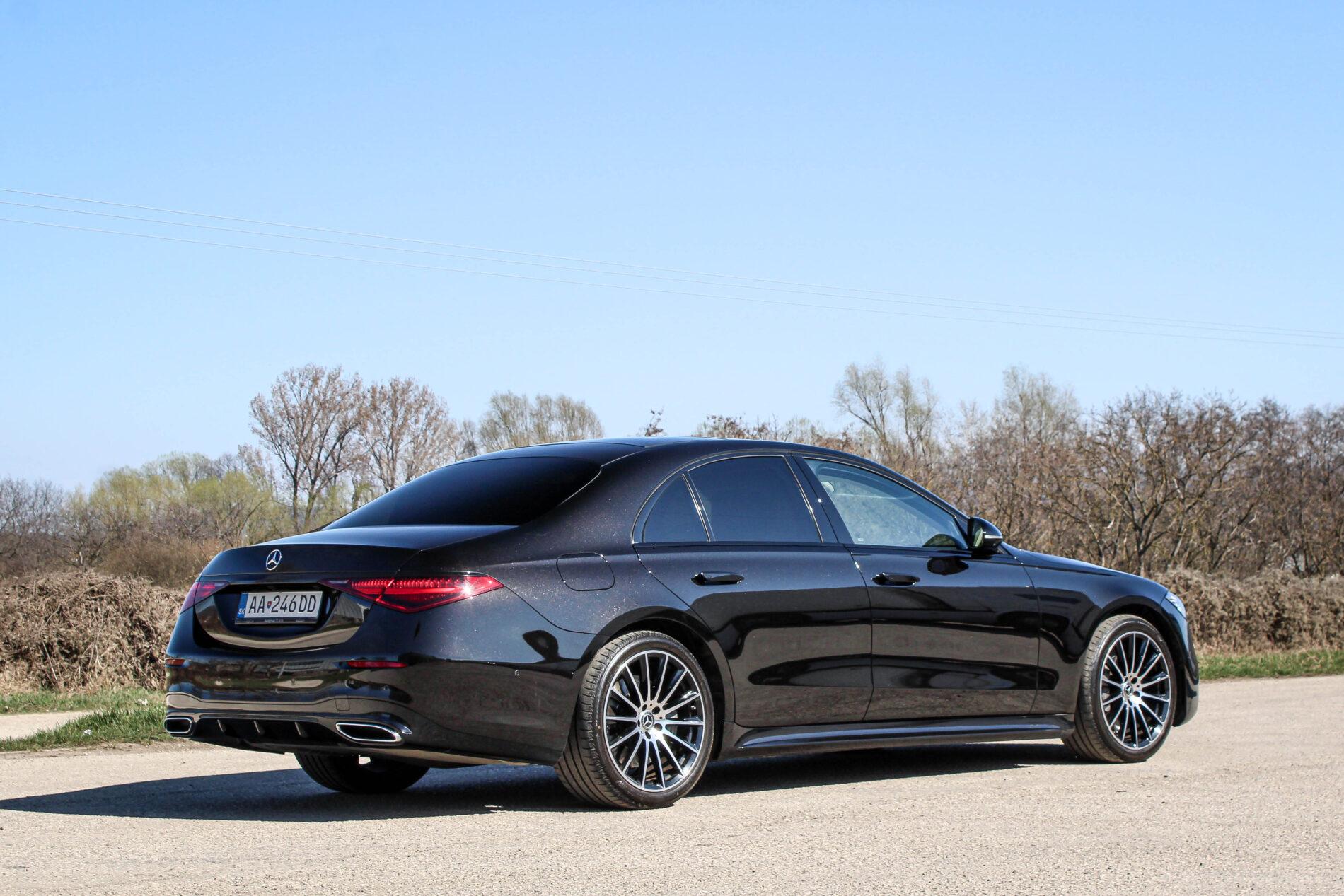 2021 Mercedes-Benz S 400d, černá sedan, 82 099 km