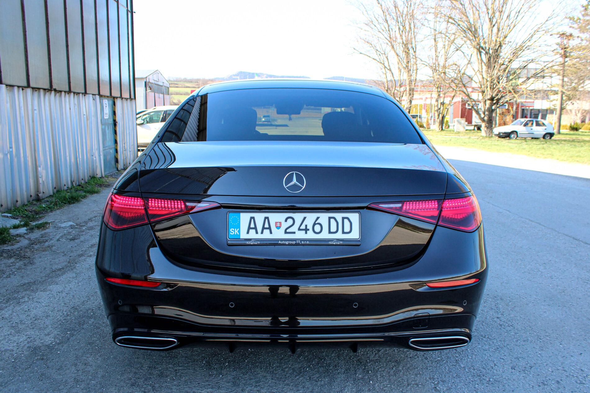 2021 Mercedes-Benz S 400d, černá sedan, 82 099 km