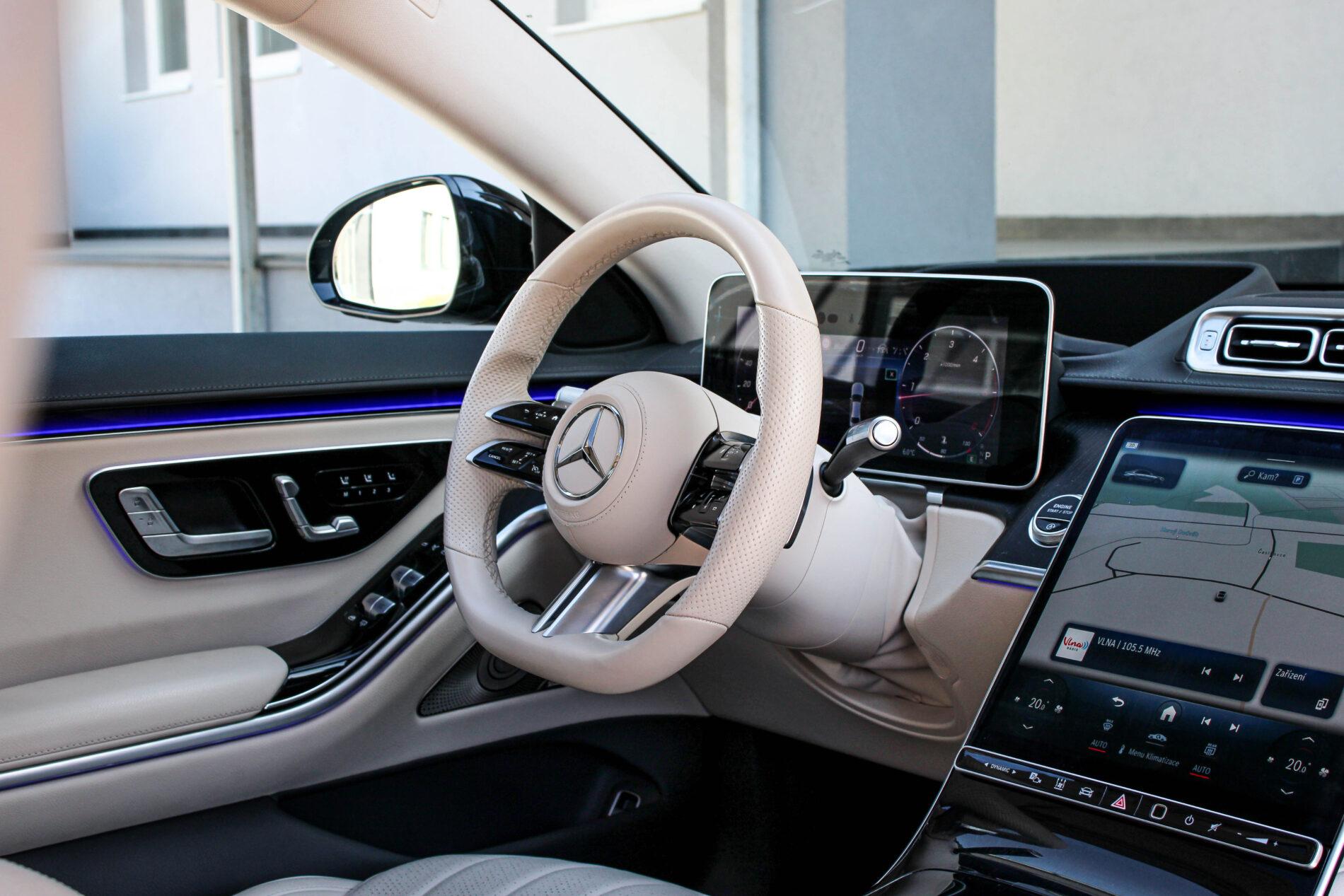 2021 Mercedes-Benz S 400d, černá sedan, 82 099 km
