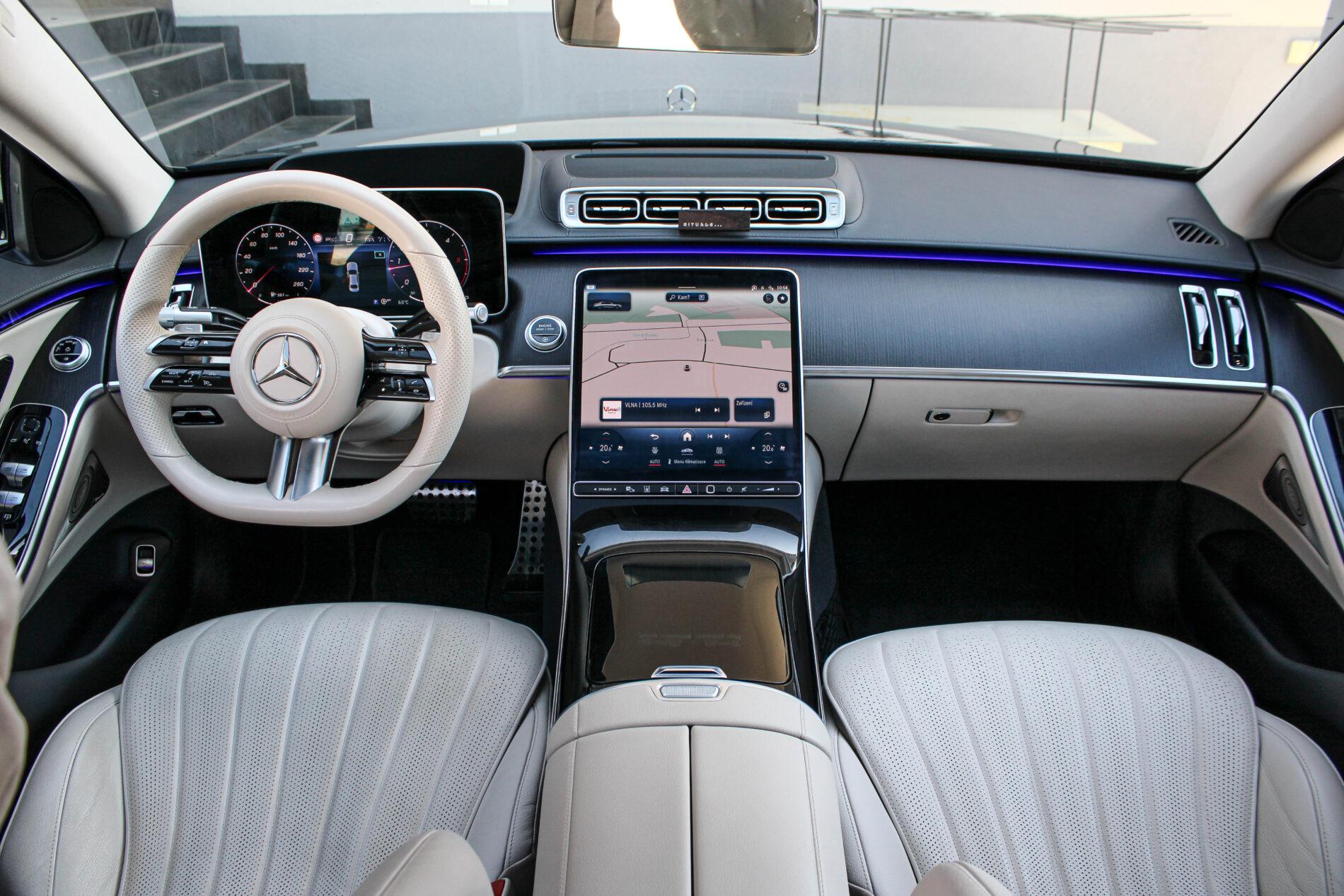 2021 Mercedes-Benz S 400d, černá sedan, 82 099 km