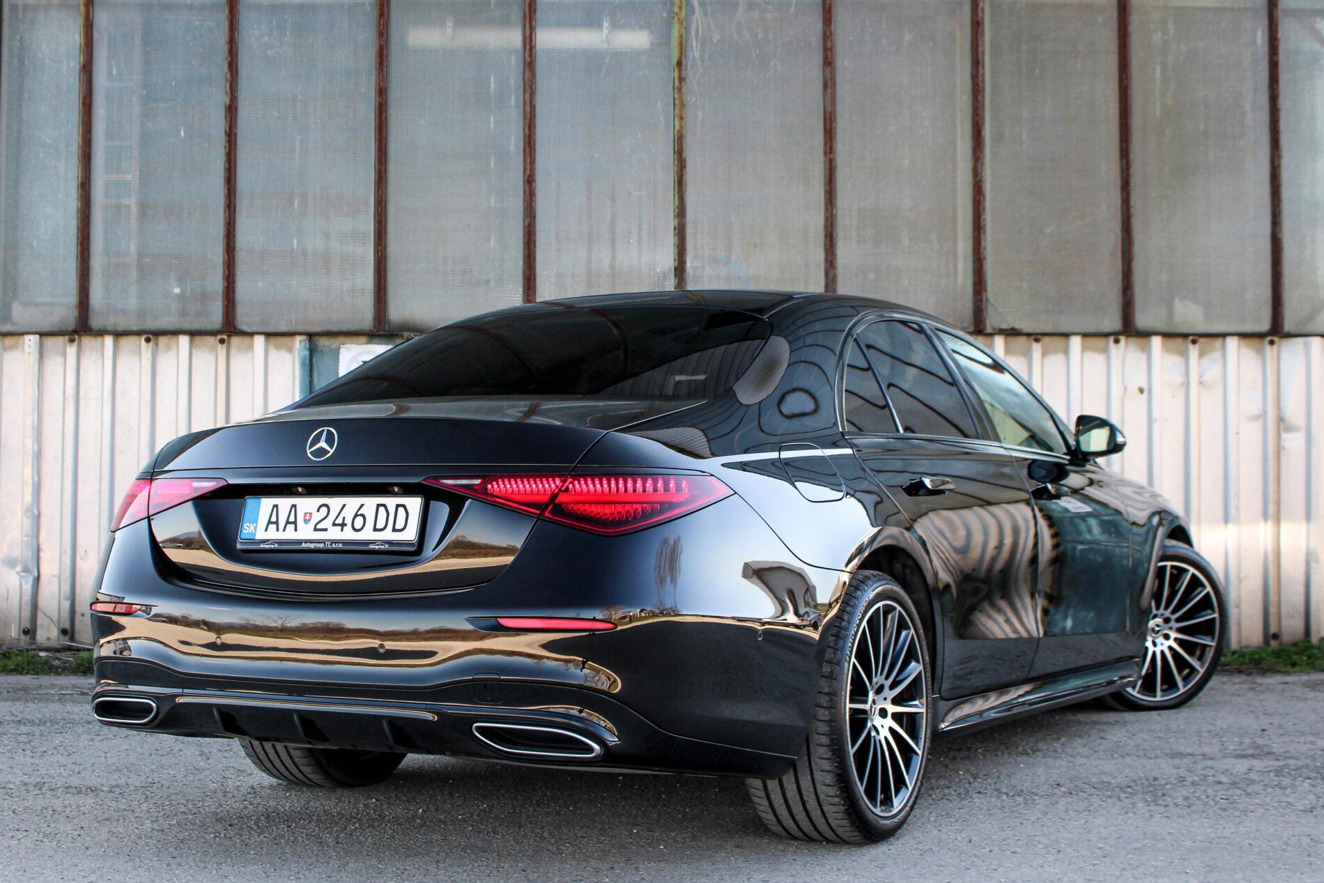 2021 Mercedes-Benz S 400d, černá sedan, 82 099 km