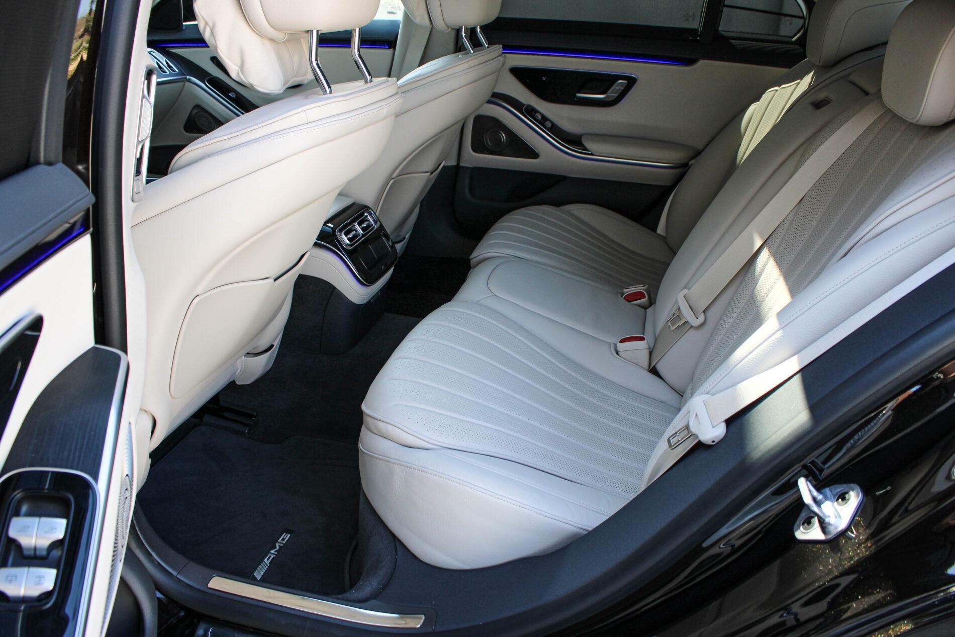 2021 Mercedes-Benz S 400d, černá sedan, 82 099 km