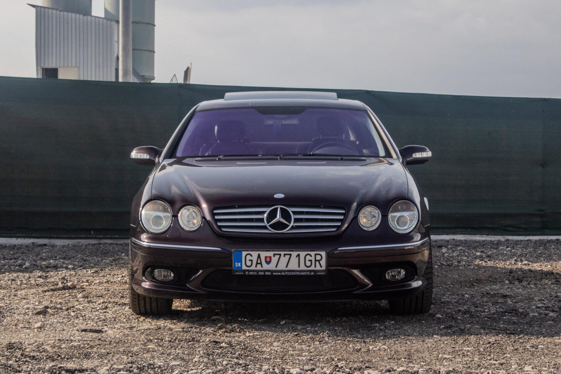 2002 Mercedes-Benz CL 55 AMG, fialová kupé, 127 625 km
