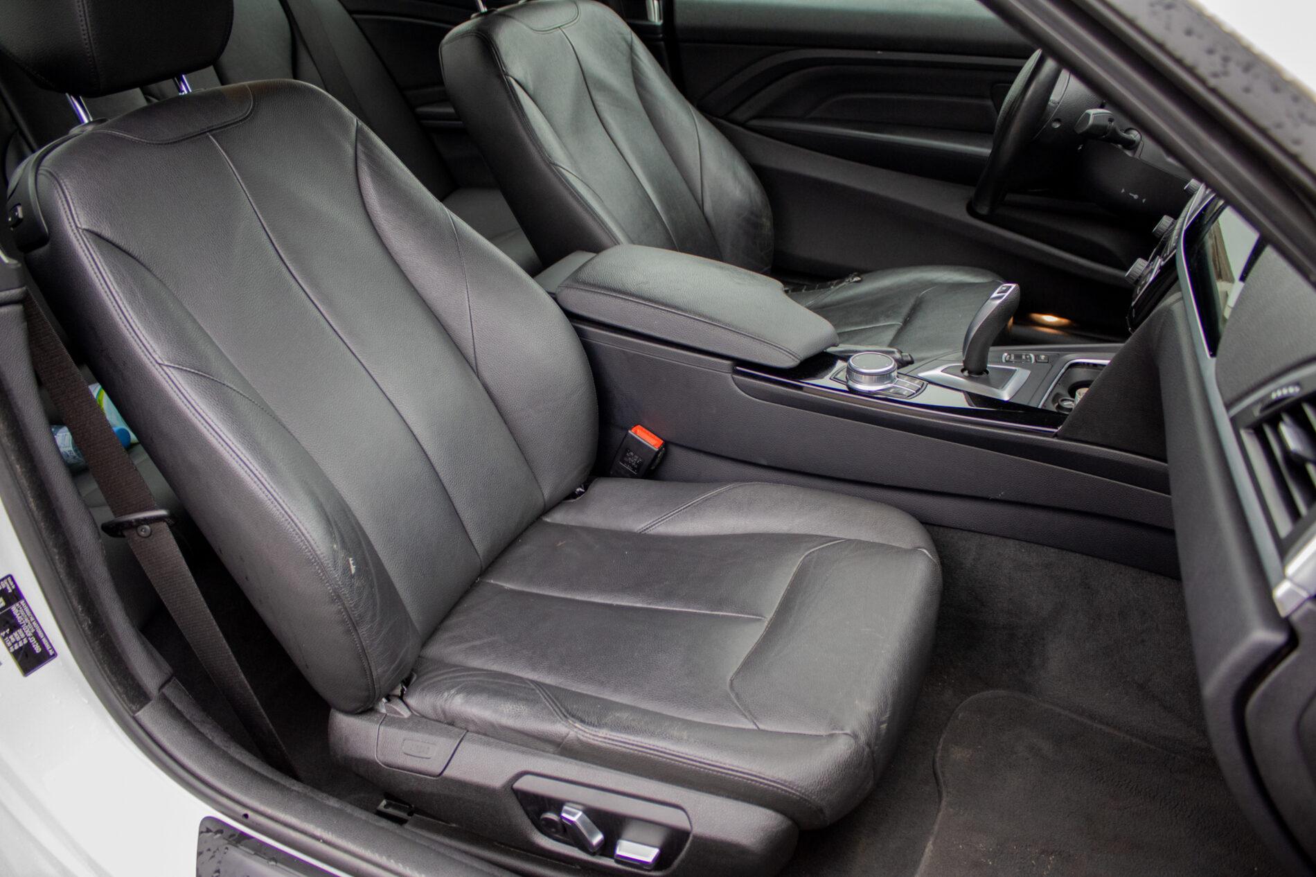 2020 BMW 430i, bílá kupé, 67 237 km