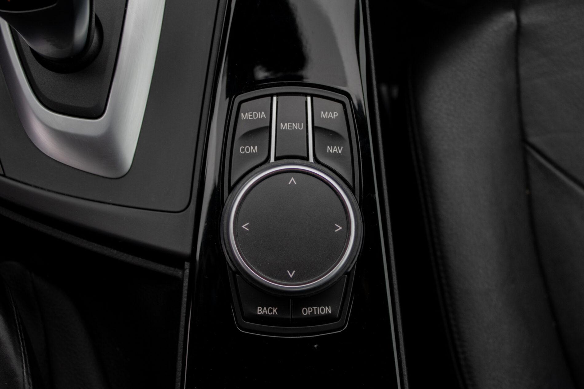 2020 BMW 430i, bílá kupé, 67 237 km