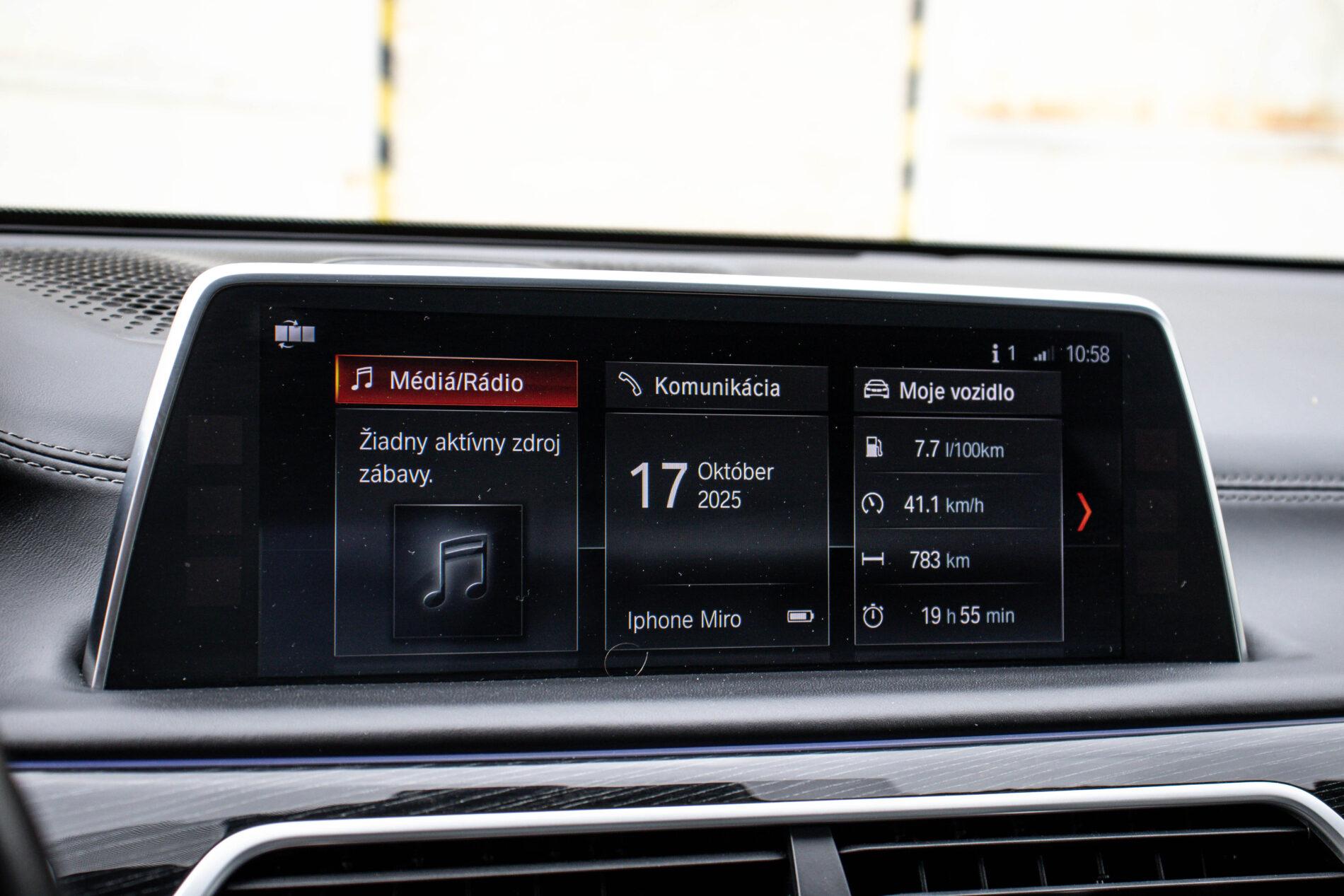 2017 BMW 740d, černá sedan, 160 013 km