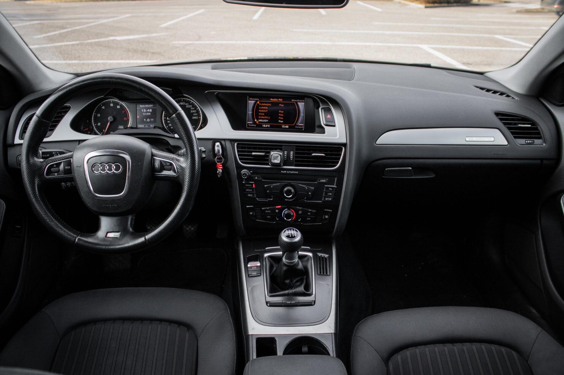 2008 AUDI A4, černá sedan, 299 650 km