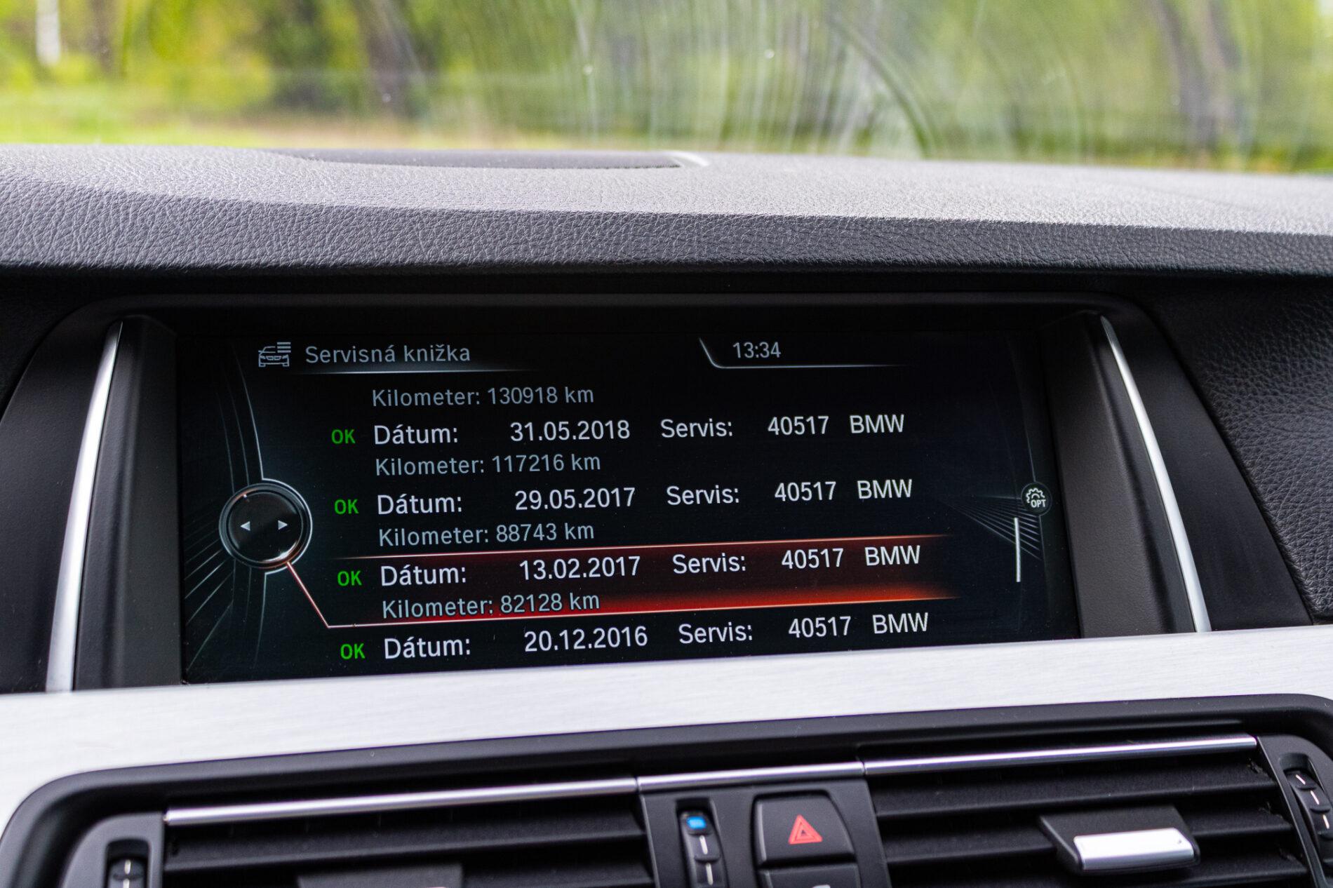 2013 BMW 530d, bílá sedan, 300 588 km