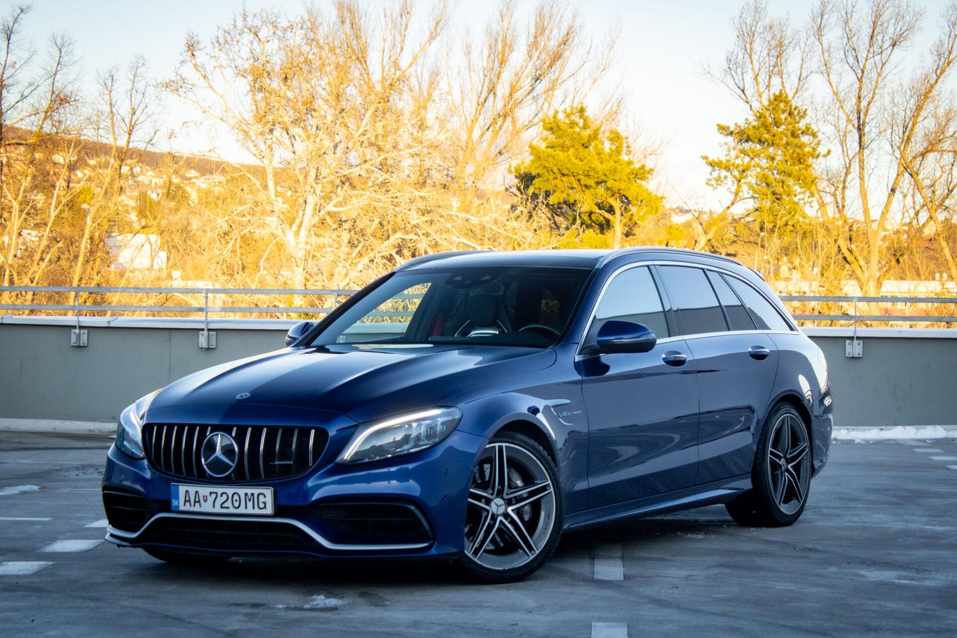 2019 Mercedes-Benz C 63 AMG, modrá kombi, 96 334 km