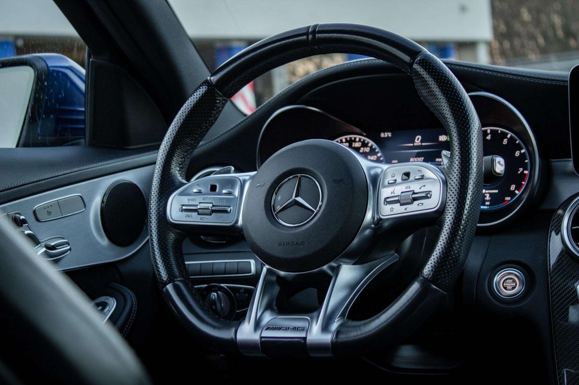 2019 Mercedes-Benz C 63 AMG, modrá kombi, 96 334 km