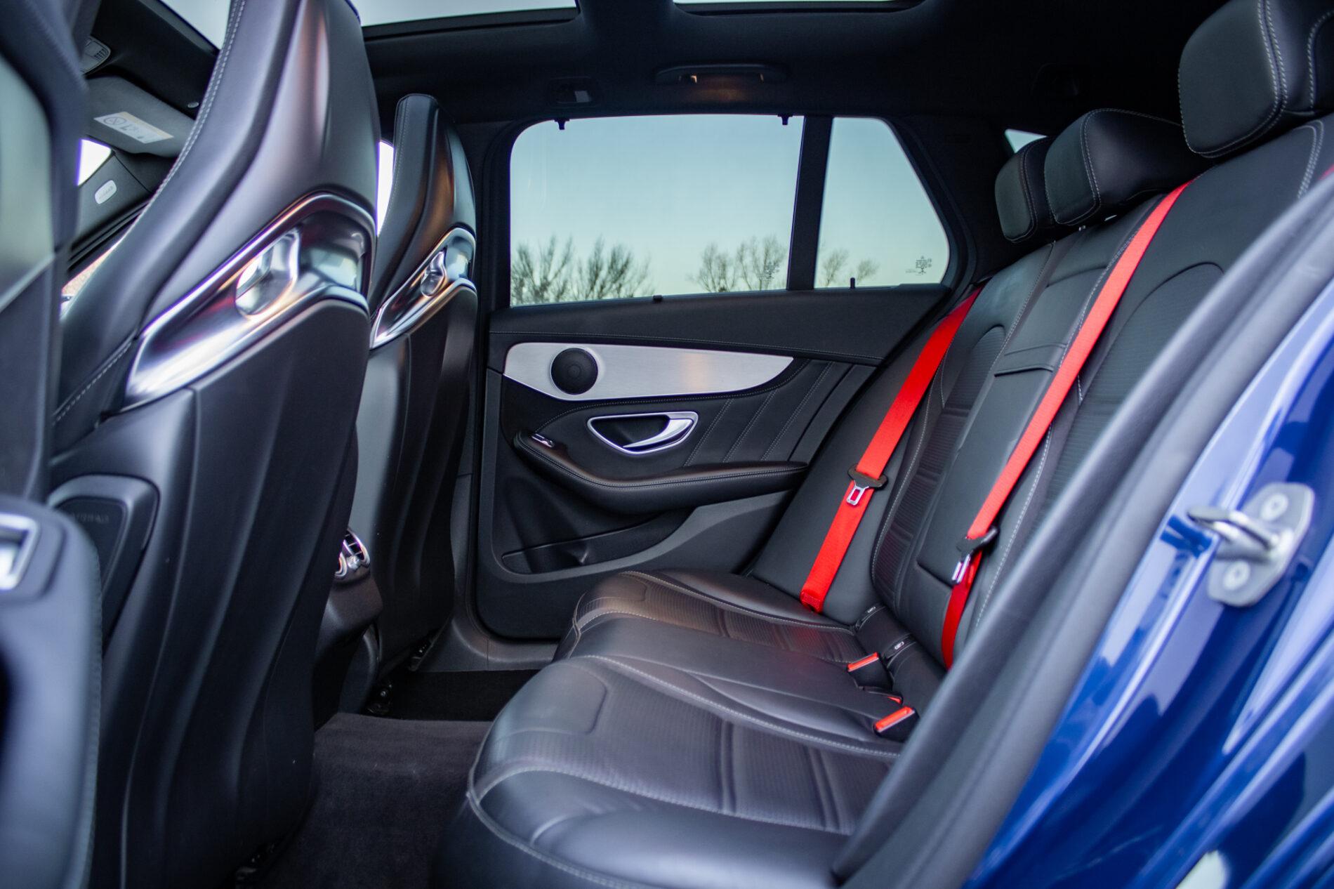 2019 Mercedes-Benz C 63 AMG, modrá kombi, 96 334 km