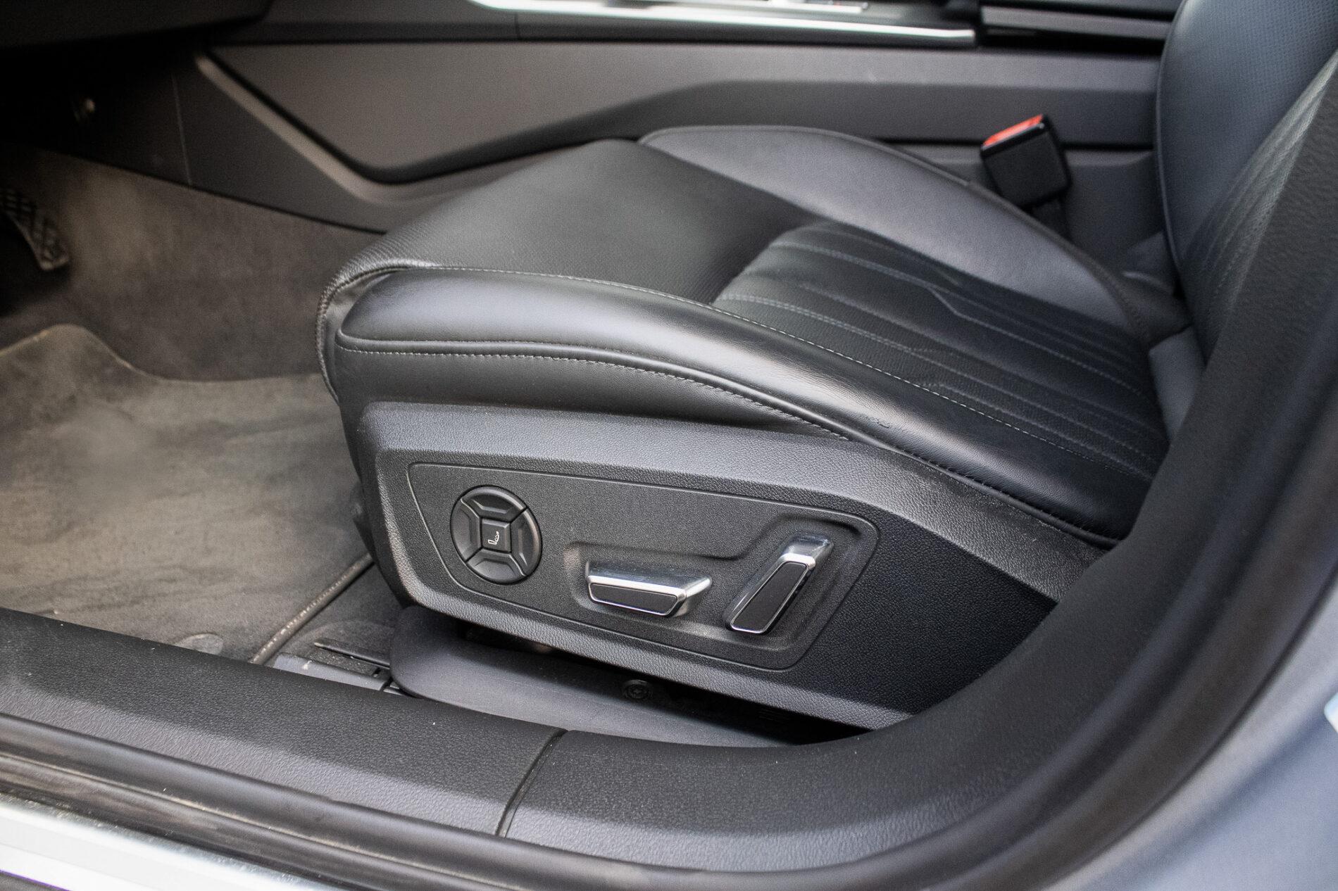 2023 AUDI A6, šedá sedan, 49 750 km