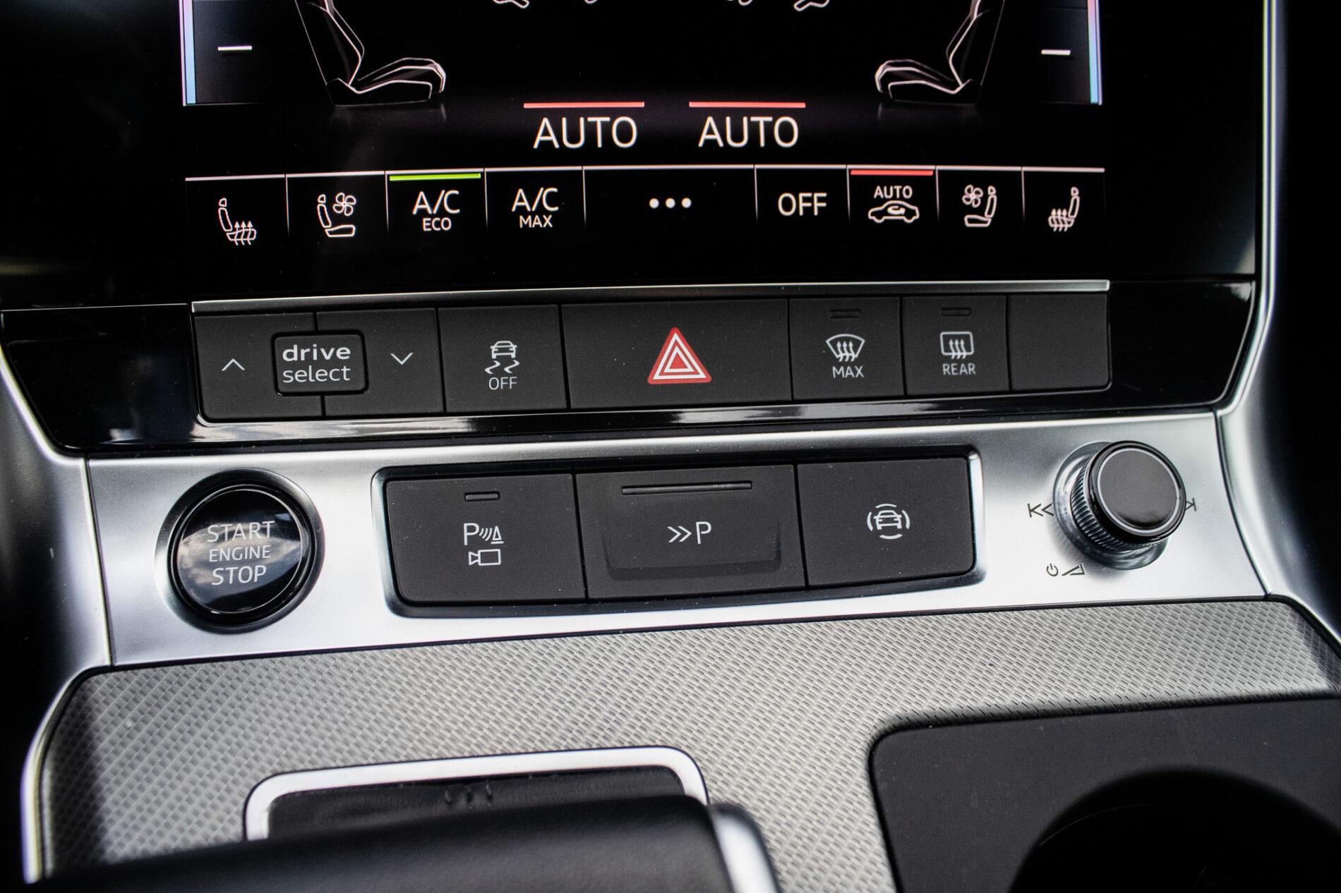 2023 AUDI A6, šedá sedan, 49 750 km
