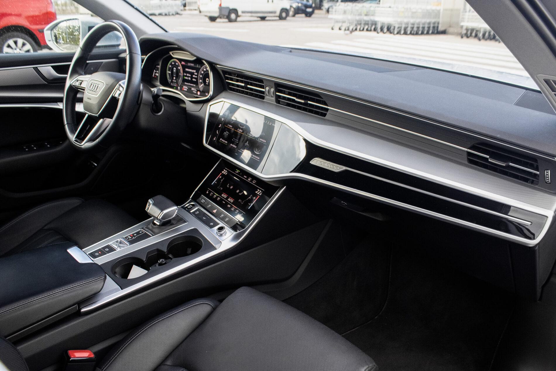 2023 AUDI A6, šedá sedan, 49 750 km