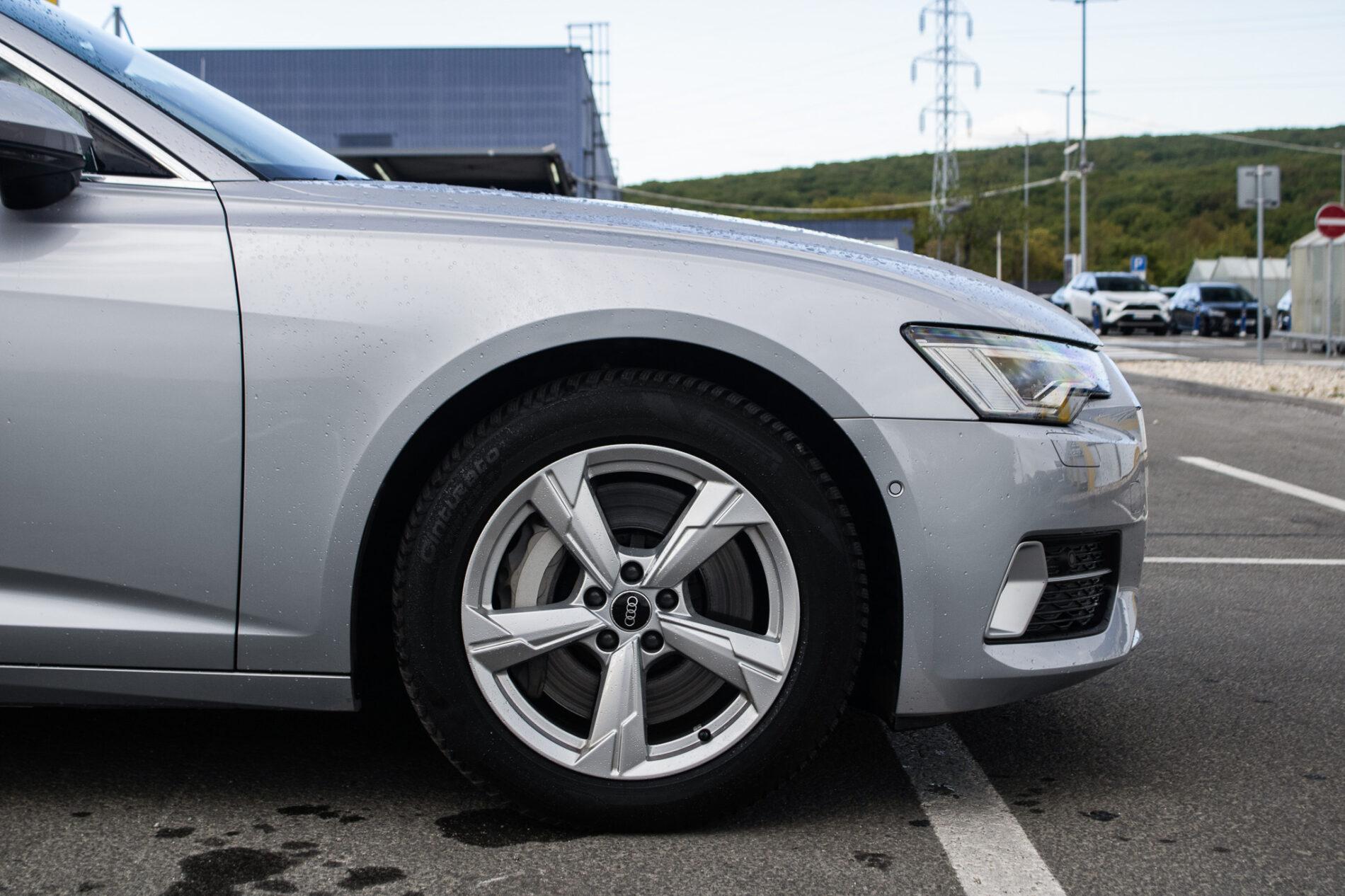 2023 AUDI A6, šedá sedan, 49 750 km