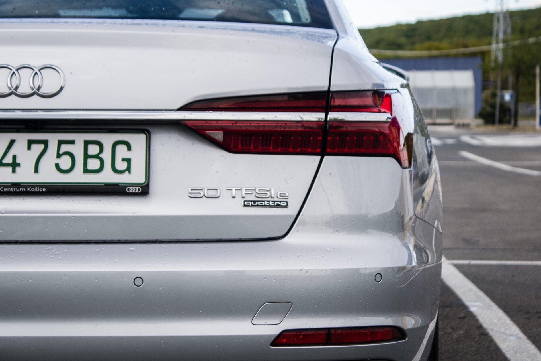 2023 AUDI A6, šedá sedan, 49 750 km