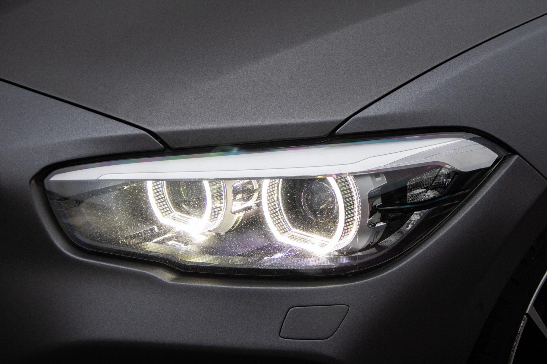 2018 BMW M140i, šedá hatchback, 144 720 km