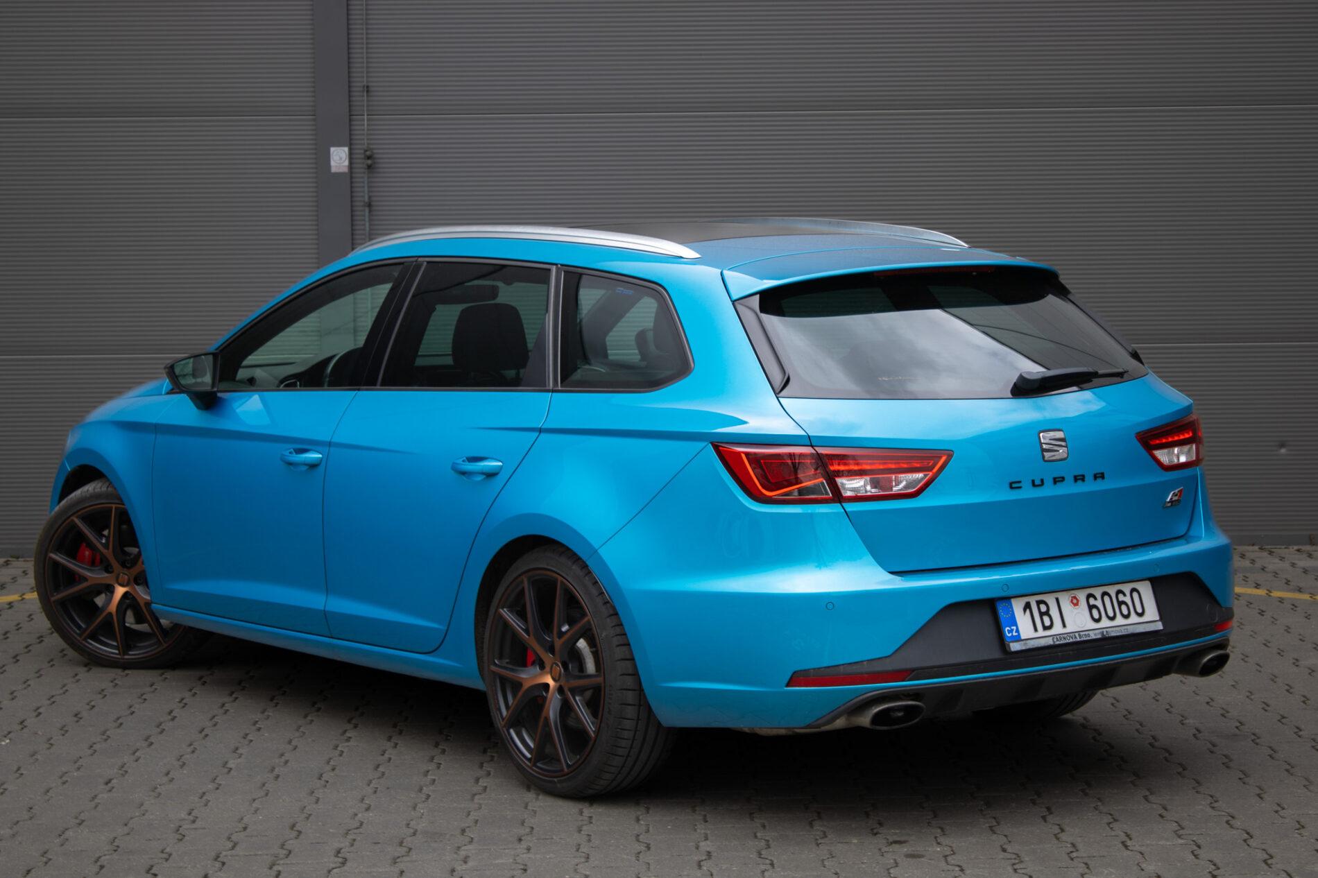 2016 Seat Leon Cupra, modrá kombi, 170 000 km