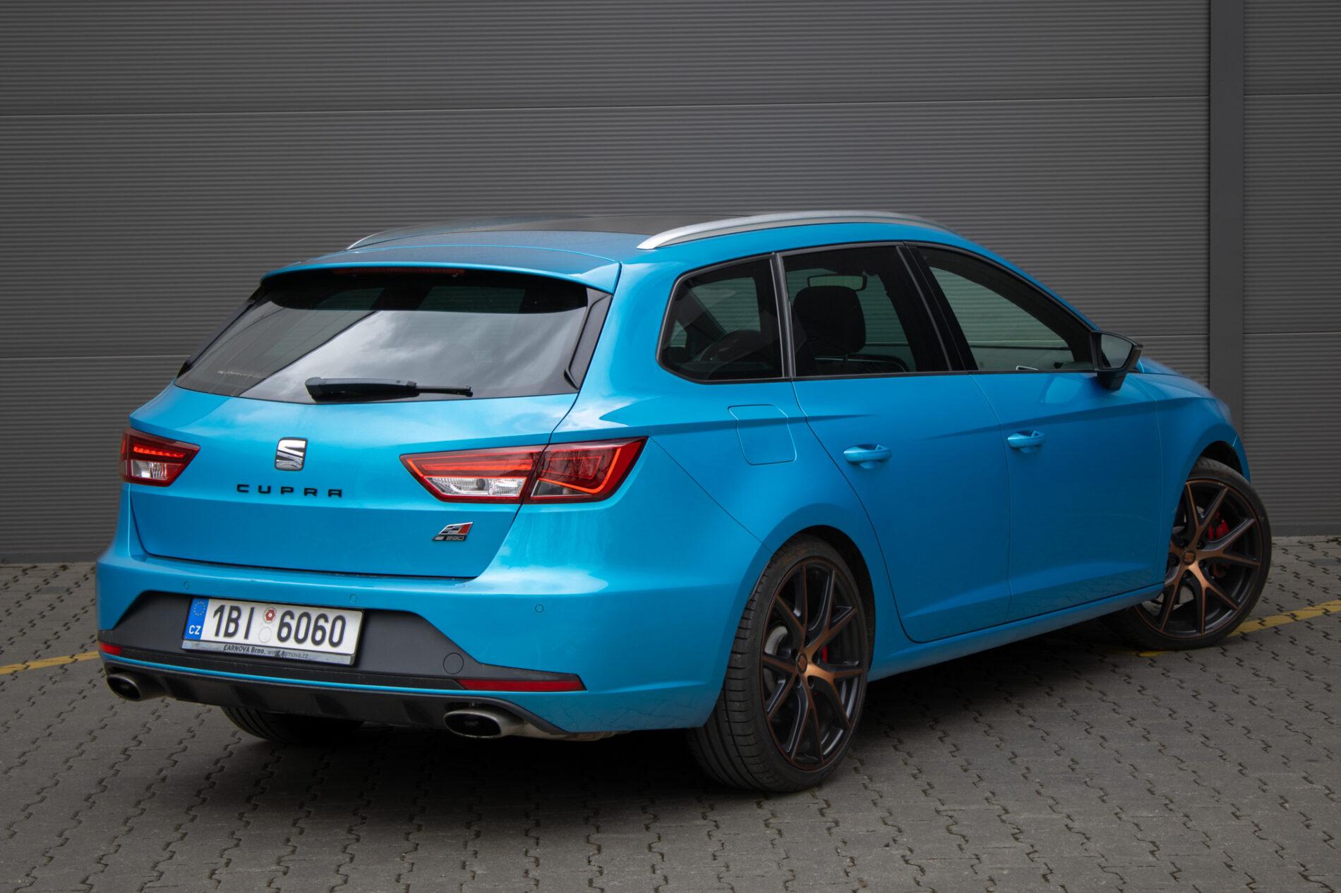 2016 Seat Leon Cupra, modrá kombi, 170 000 km