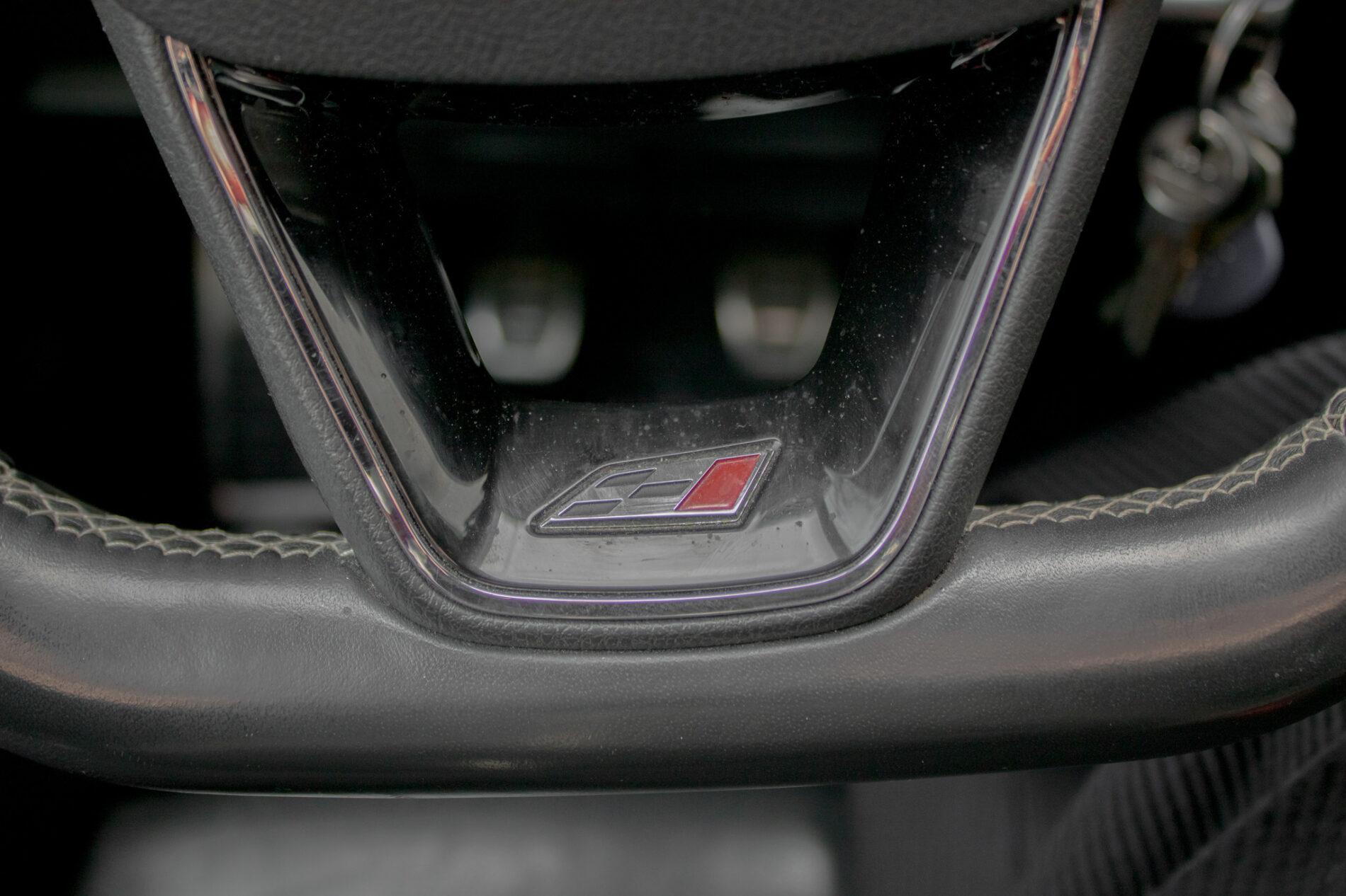 2016 Seat Leon Cupra, modrá kombi, 170 000 km