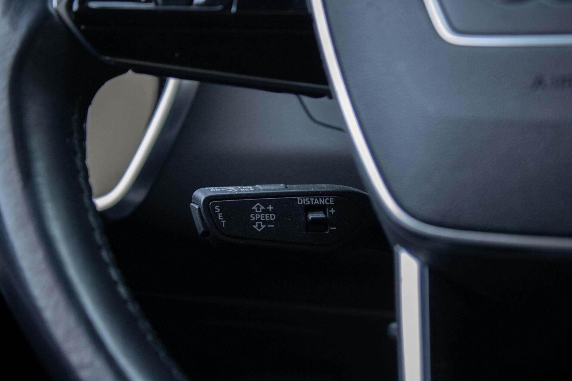 2020 AUDI A6, černá kombi, 135 286 km
