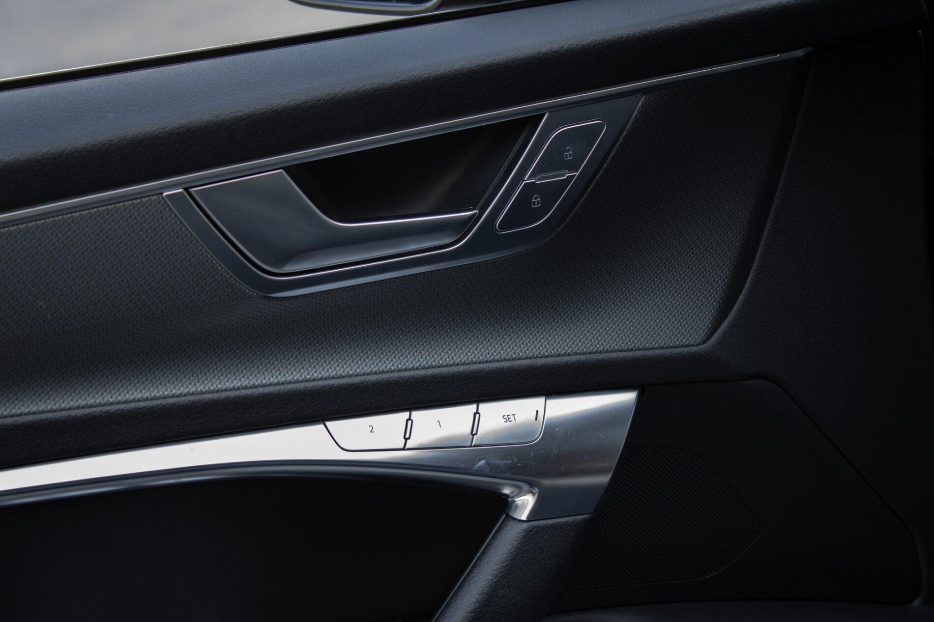 2020 AUDI A6, černá kombi, 135 286 km
