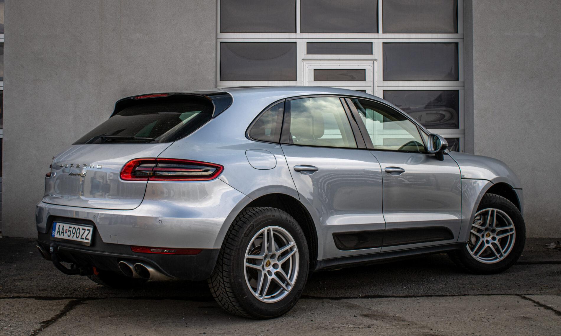2014 Porsche Macan S, stříbrná suv, 125 433 km