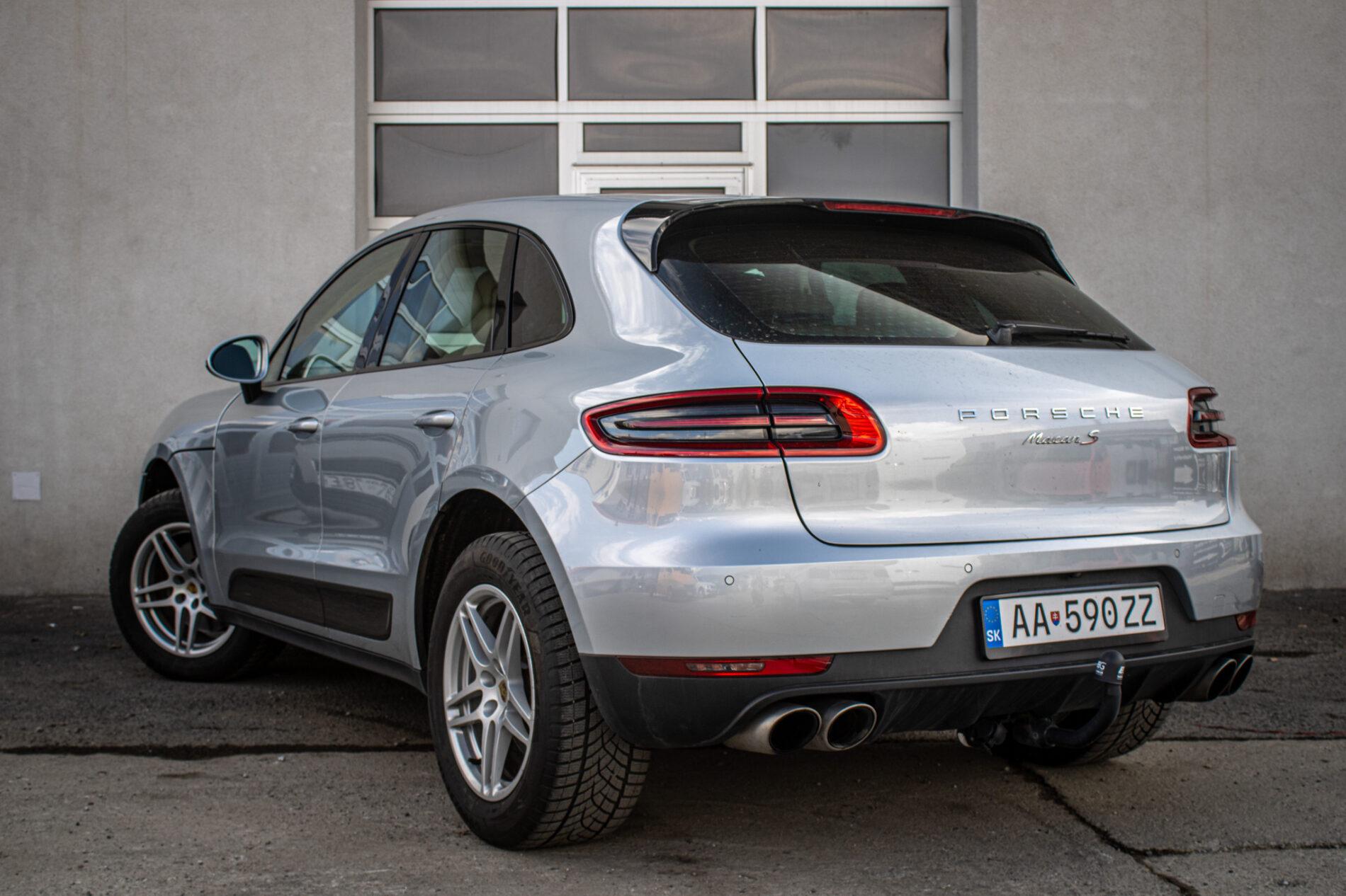 2014 Porsche Macan S, stříbrná suv, 125 433 km