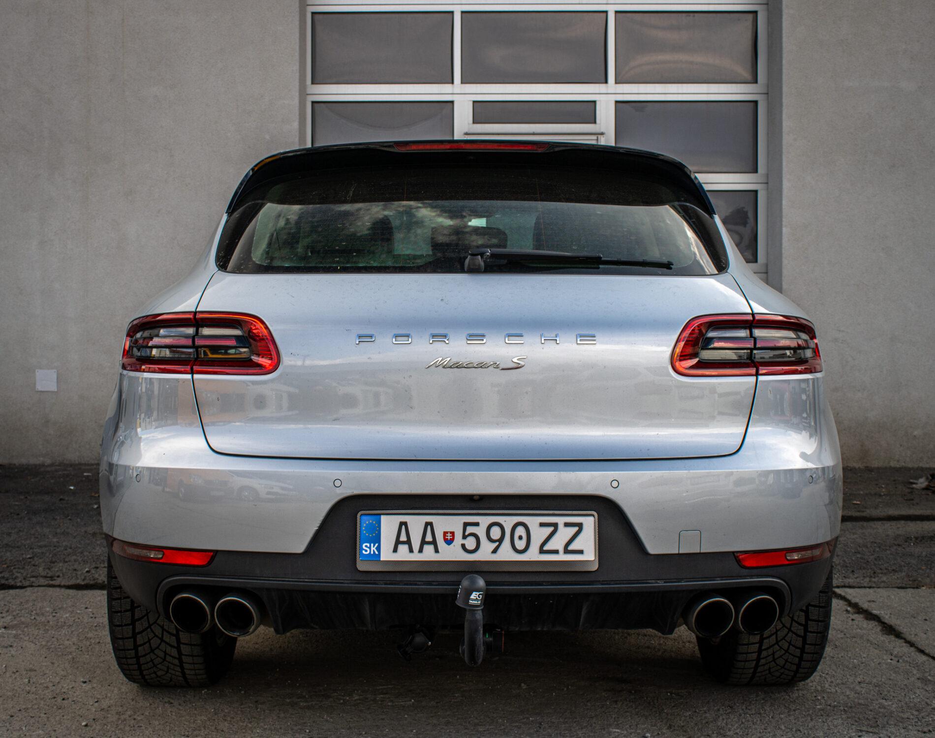 2014 Porsche Macan S, stříbrná suv, 125 433 km