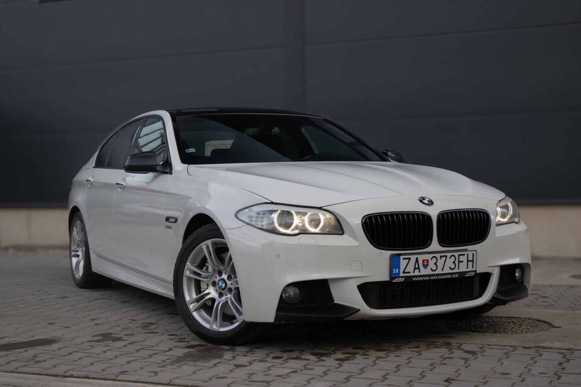 2012 BMW 530d, bílá sedan, 254 243 km