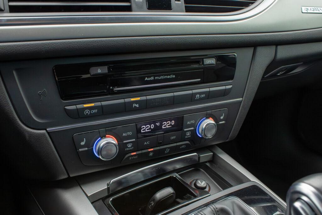 2014 AUDI A6, modrá kombi, 170 028 km