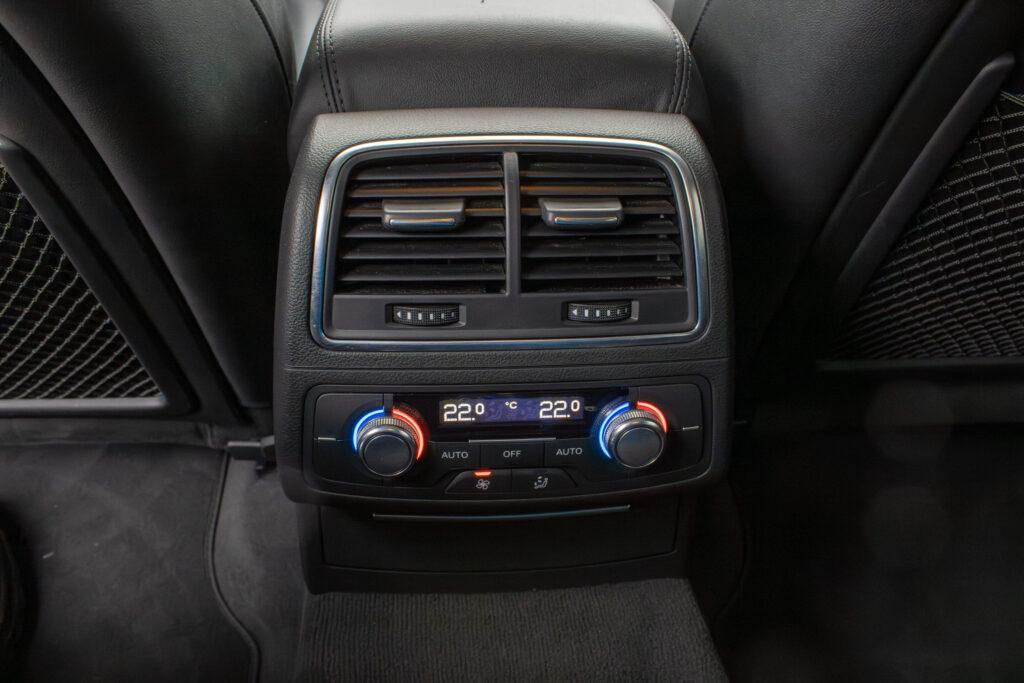 2014 AUDI A6, modrá kombi, 170 028 km