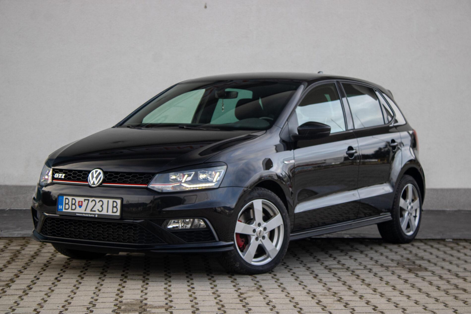 2016 Volkswagen Polo GTI, černá hatchback, 49 625 km