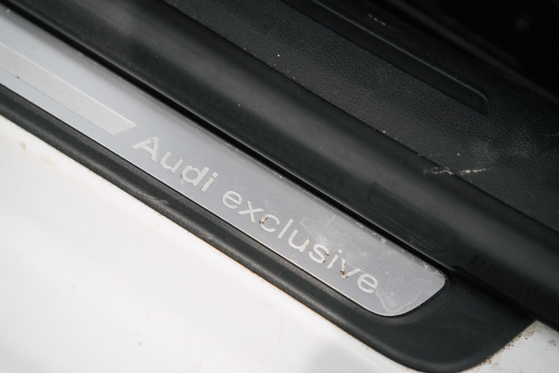 2010 AUDI A5, bílá kabriolet, 357 143 km