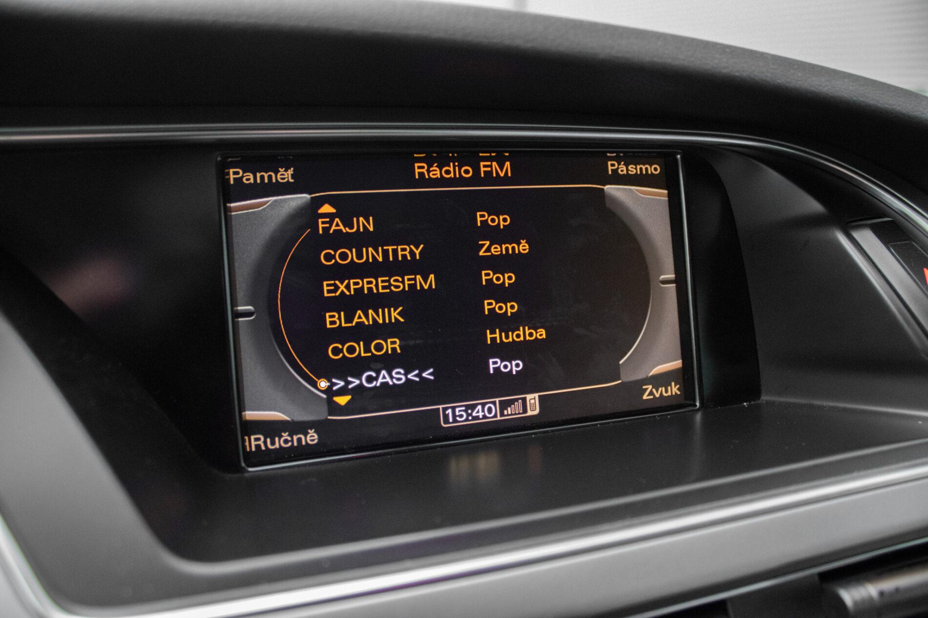 2011 AUDI S5, bílá sedan, 193 834 km