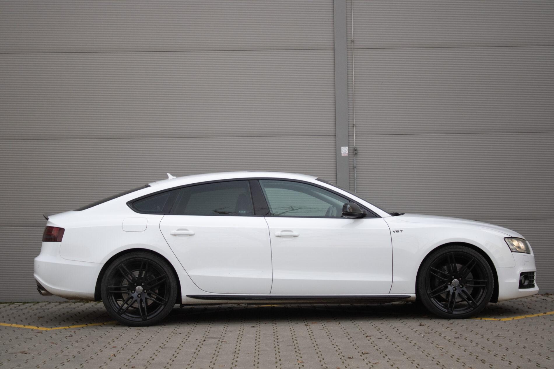 2011 AUDI S5, bílá sedan, 193 834 km