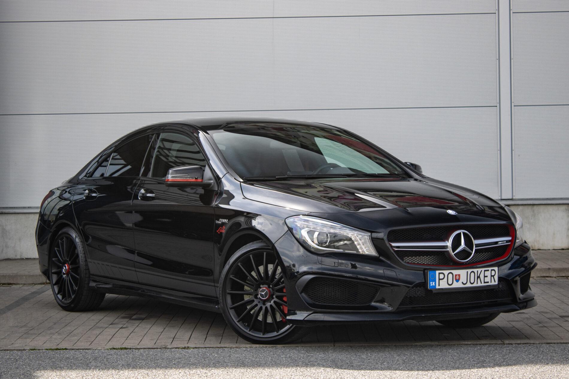 2014 Mercedes-Benz CLA 45 AMG, černá kupé, 135 120 km