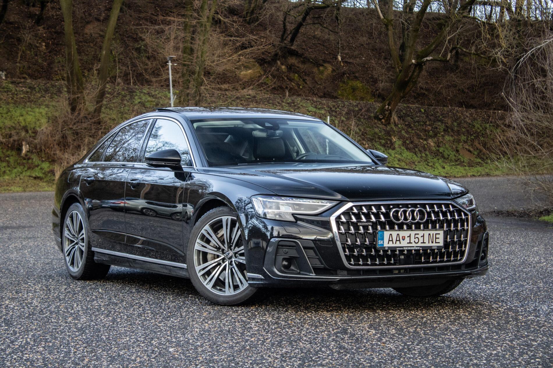 2023 AUDI A8, černá sedan, 45 533 km