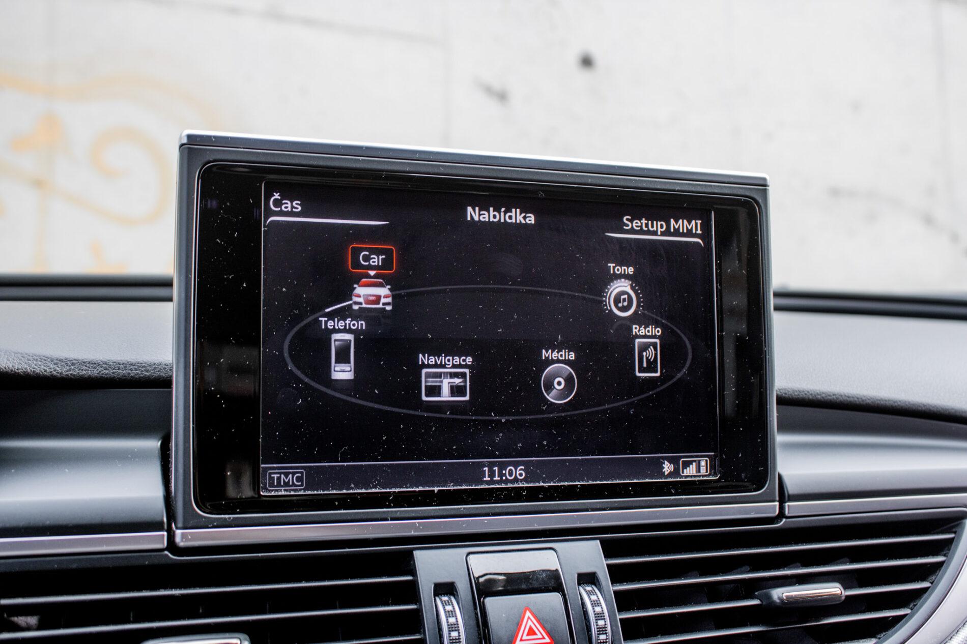 2015 AUDI A6, stříbrná kombi, 305 272 km