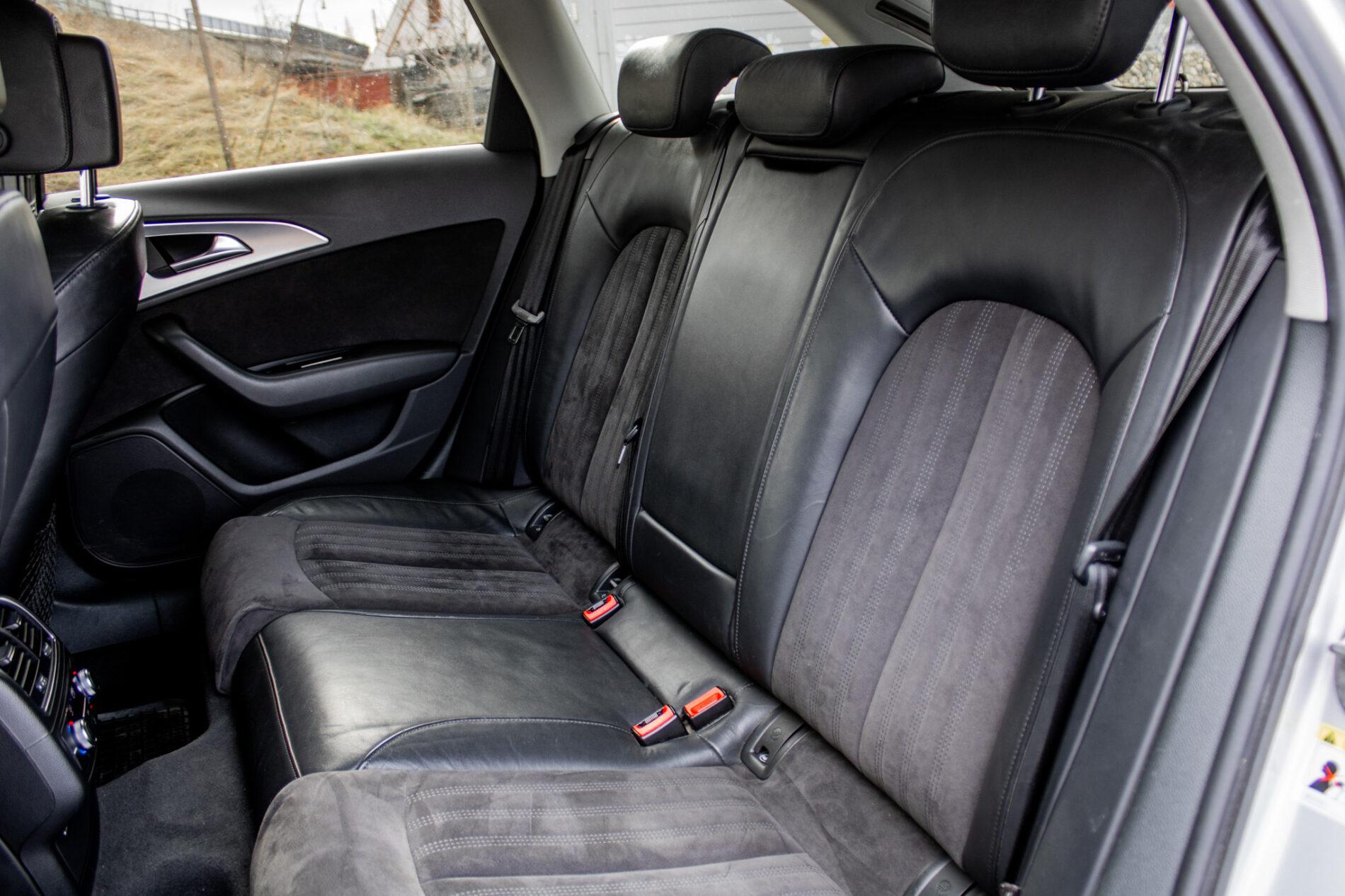 2015 AUDI A6, stříbrná kombi, 305 272 km