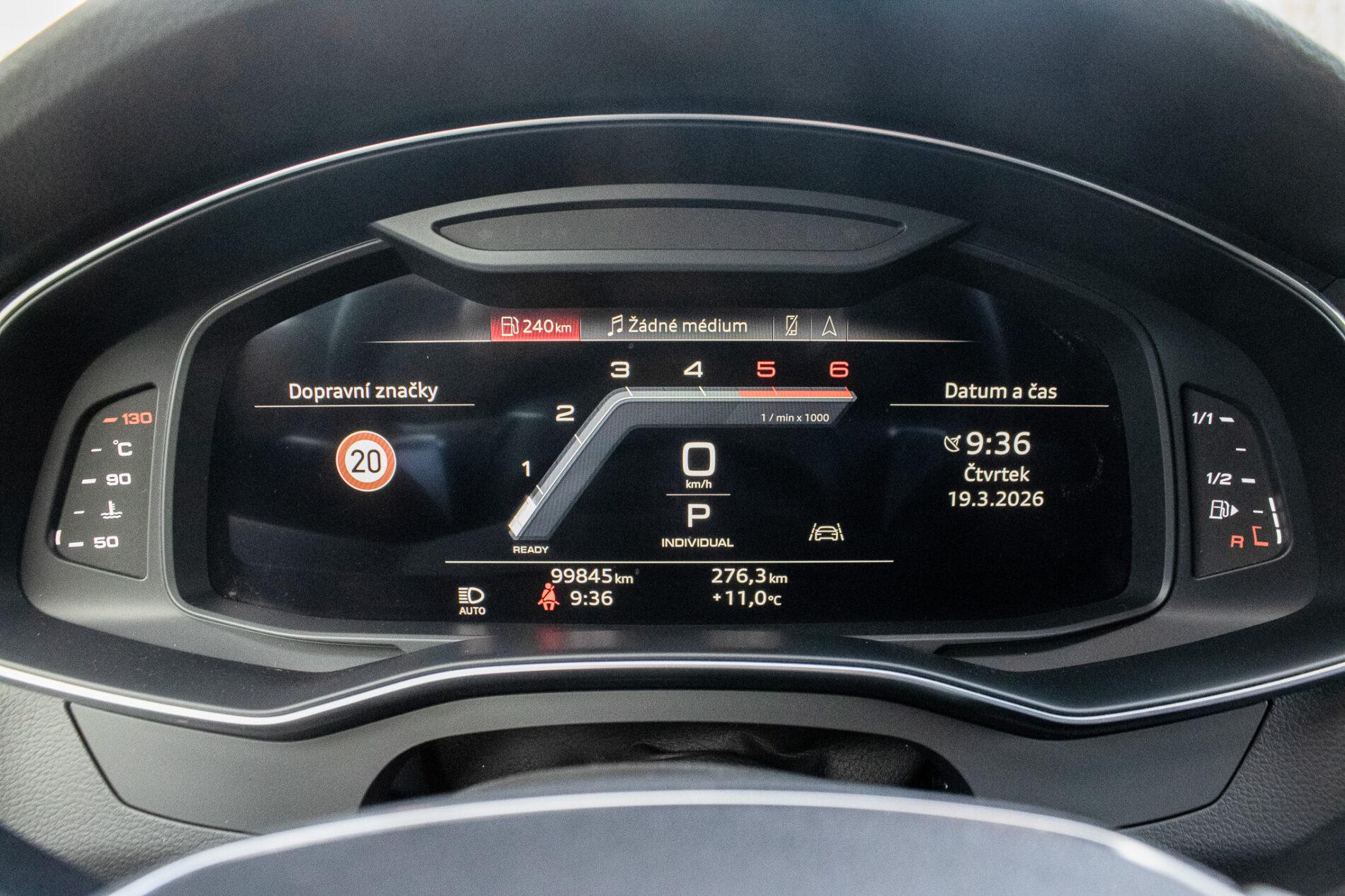 2022 AUDI A7, černá, 99 845 km
