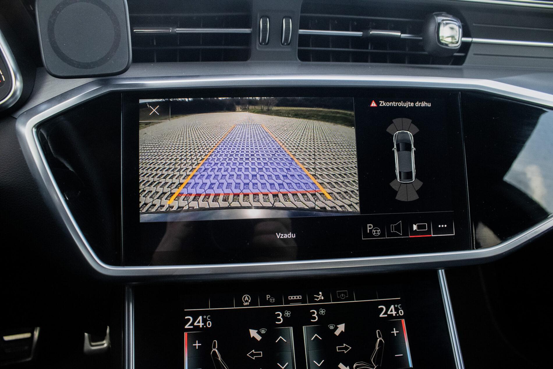 2022 AUDI A7, černá, 99 845 km