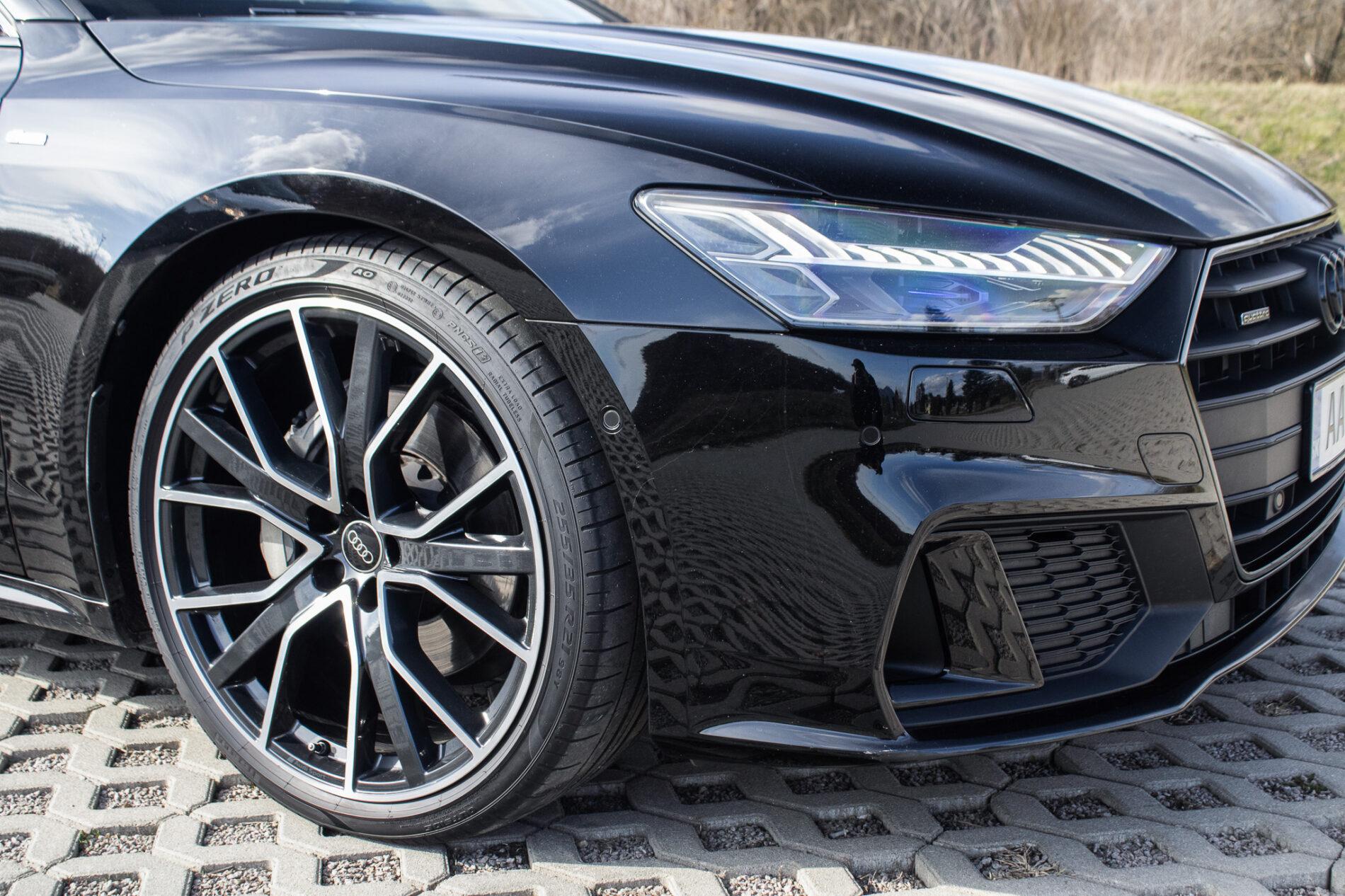 2022 AUDI A7, černá, 99 845 km