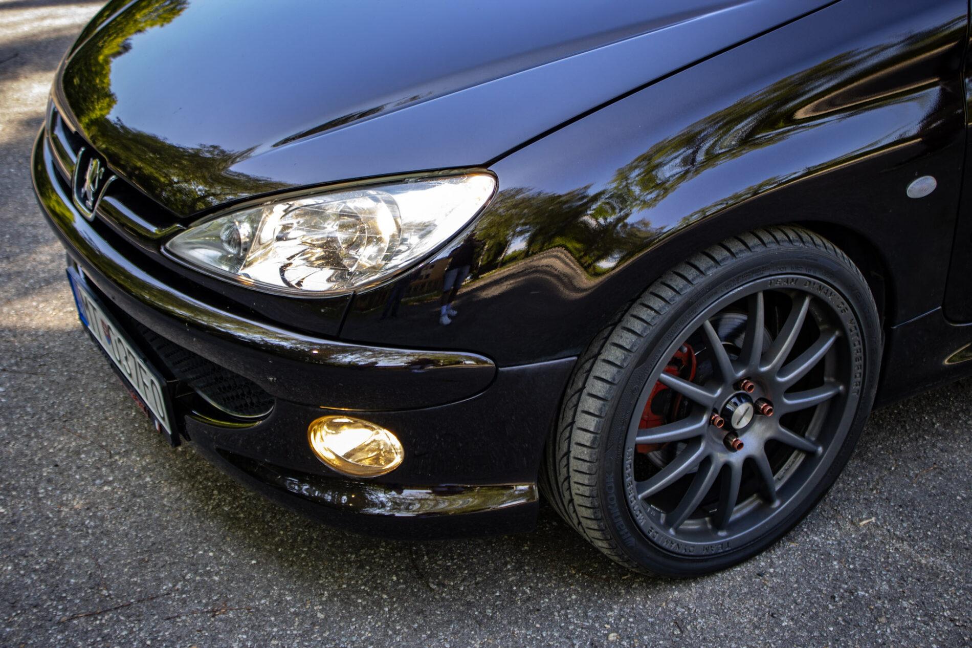 2003 Peugeot 206 RC, černá hatchback, 58 219 km