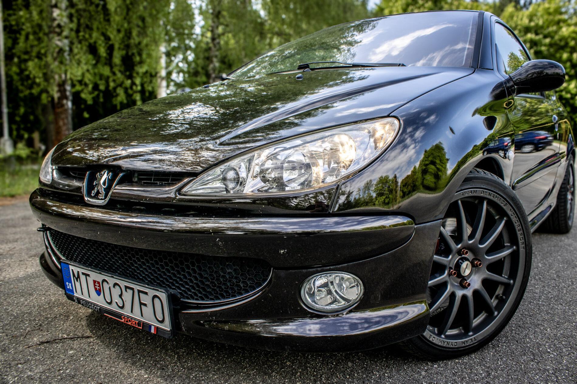 2003 Peugeot 206 RC, černá hatchback, 58 219 km
