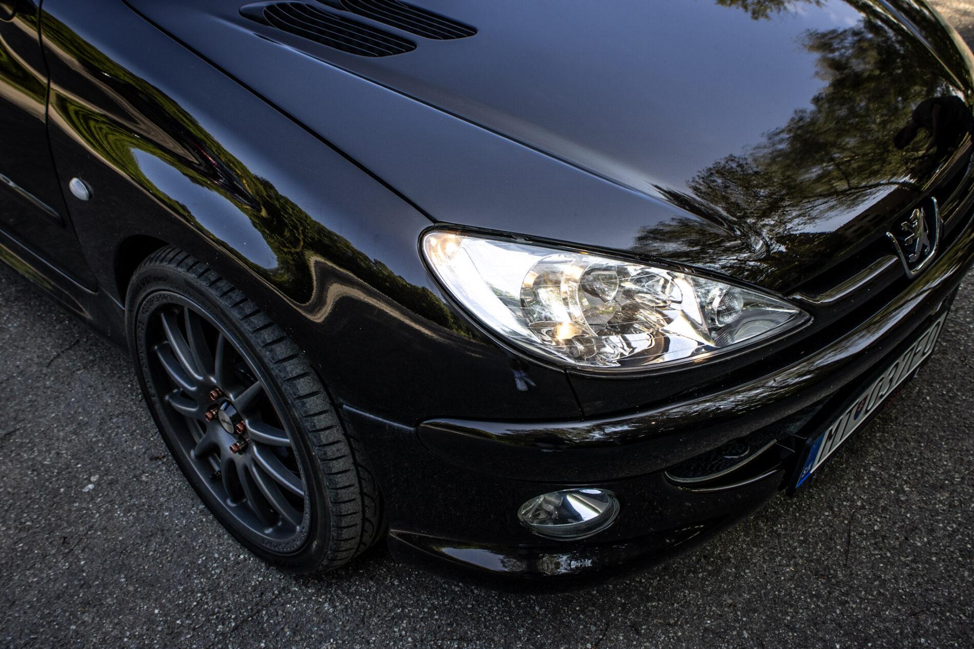 2003 Peugeot 206 RC, černá hatchback, 58 219 km