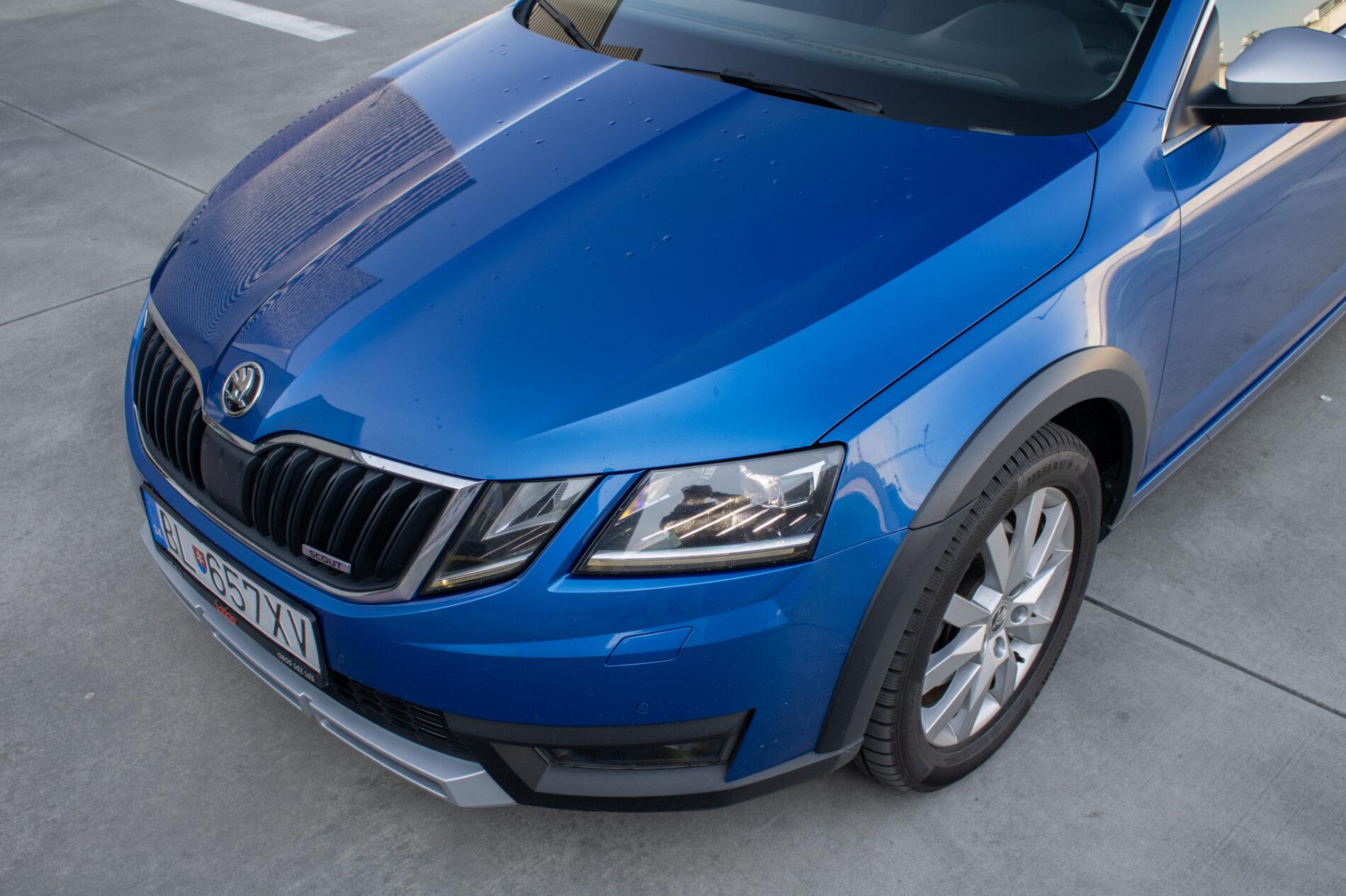 2019 Skoda Octavia RS, modrá kombi, 256 013 km